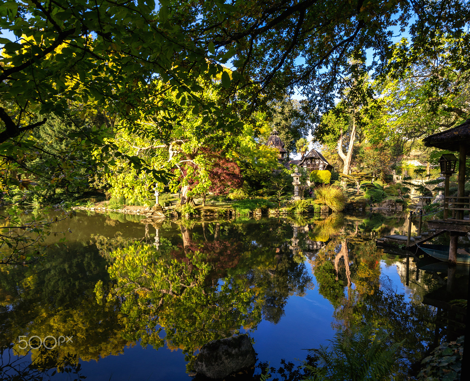 Pentax smc DA 15mm F4 ED AL Limited sample photo. Reflection photography