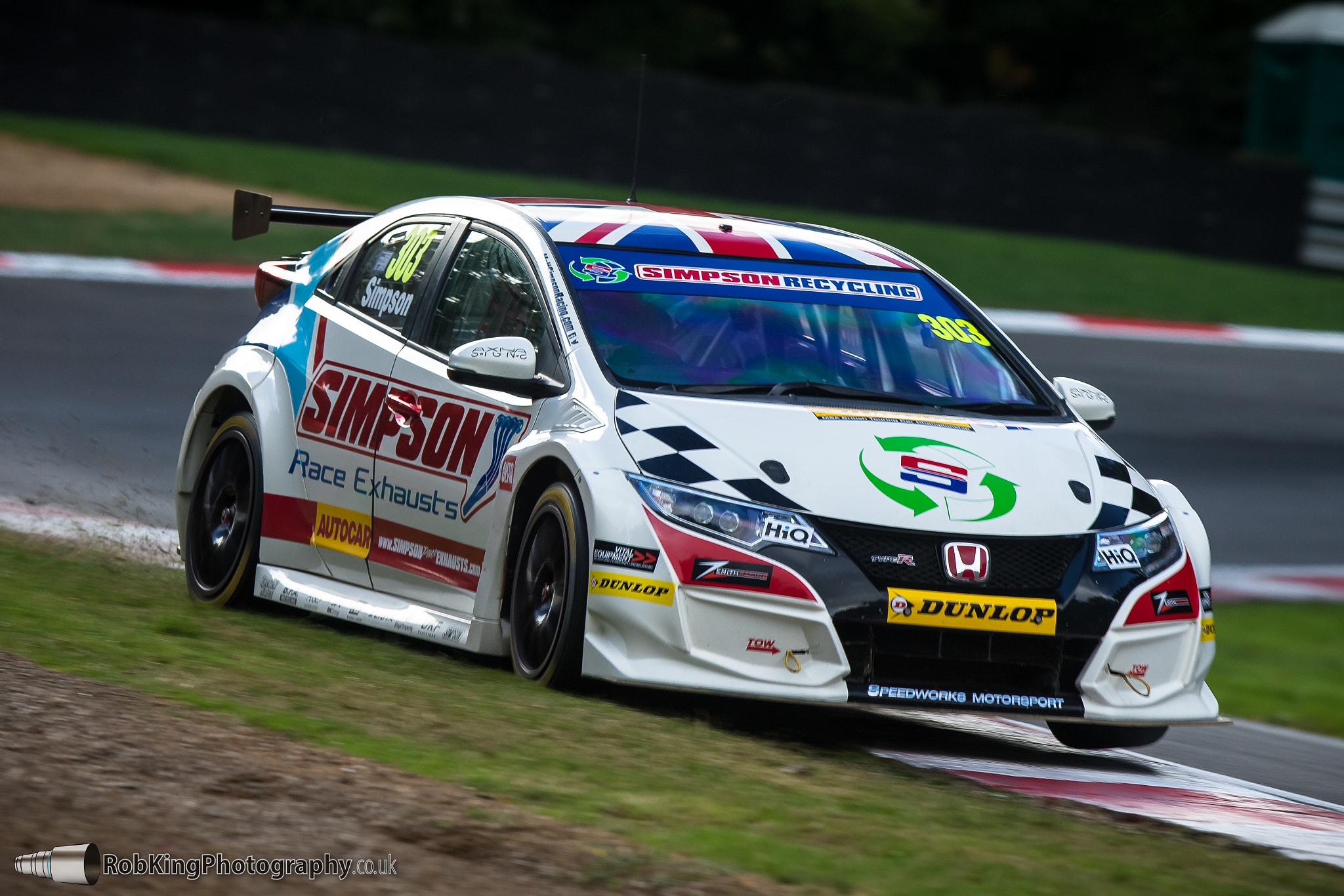 Canon EF 300mm F2.8L IS USM sample photo. Btcc 2016 photography
