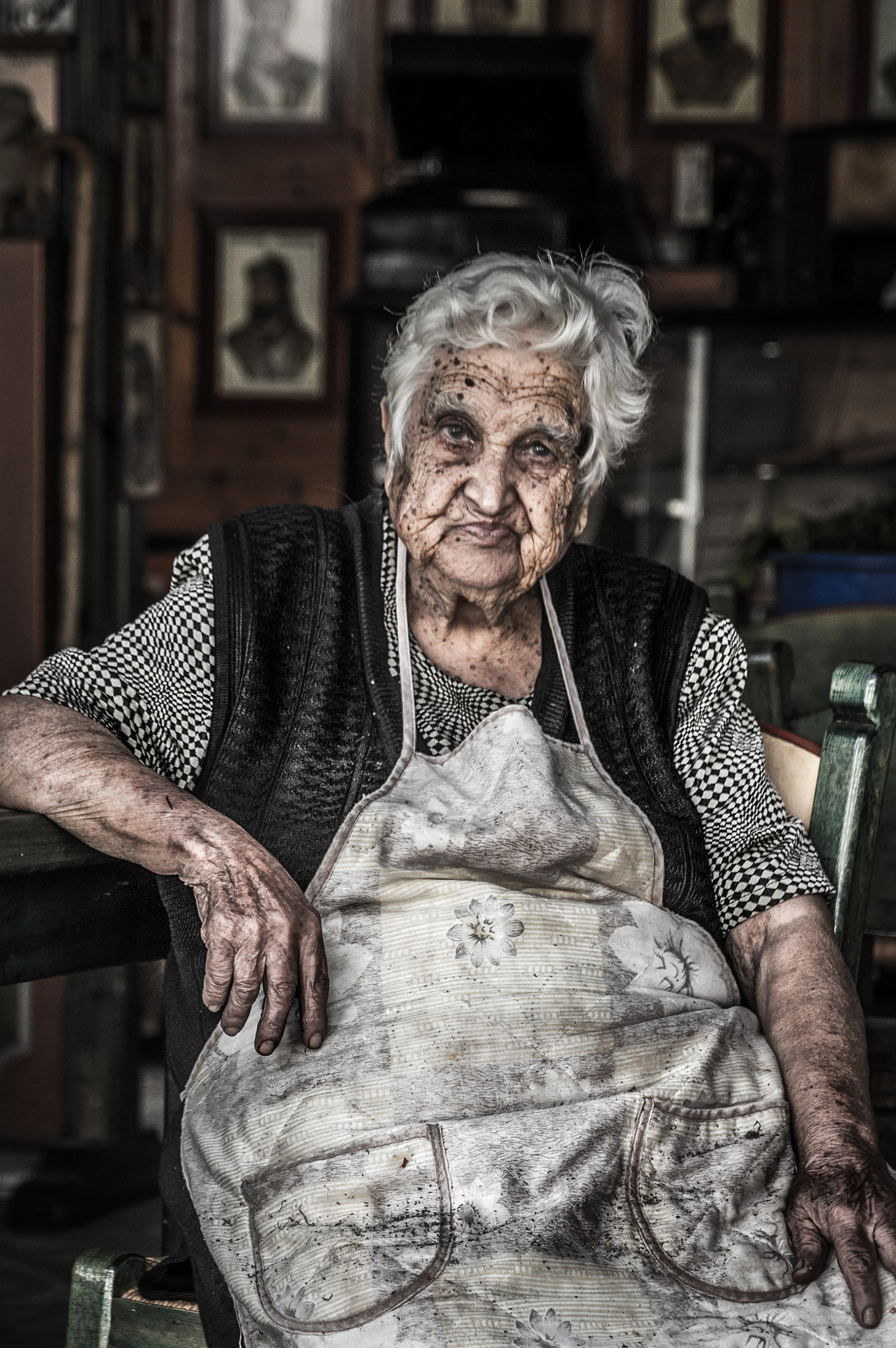 Sigma 17-70mm F2.8-4 DC Macro OS HSM | C sample photo. Streets of crete photography