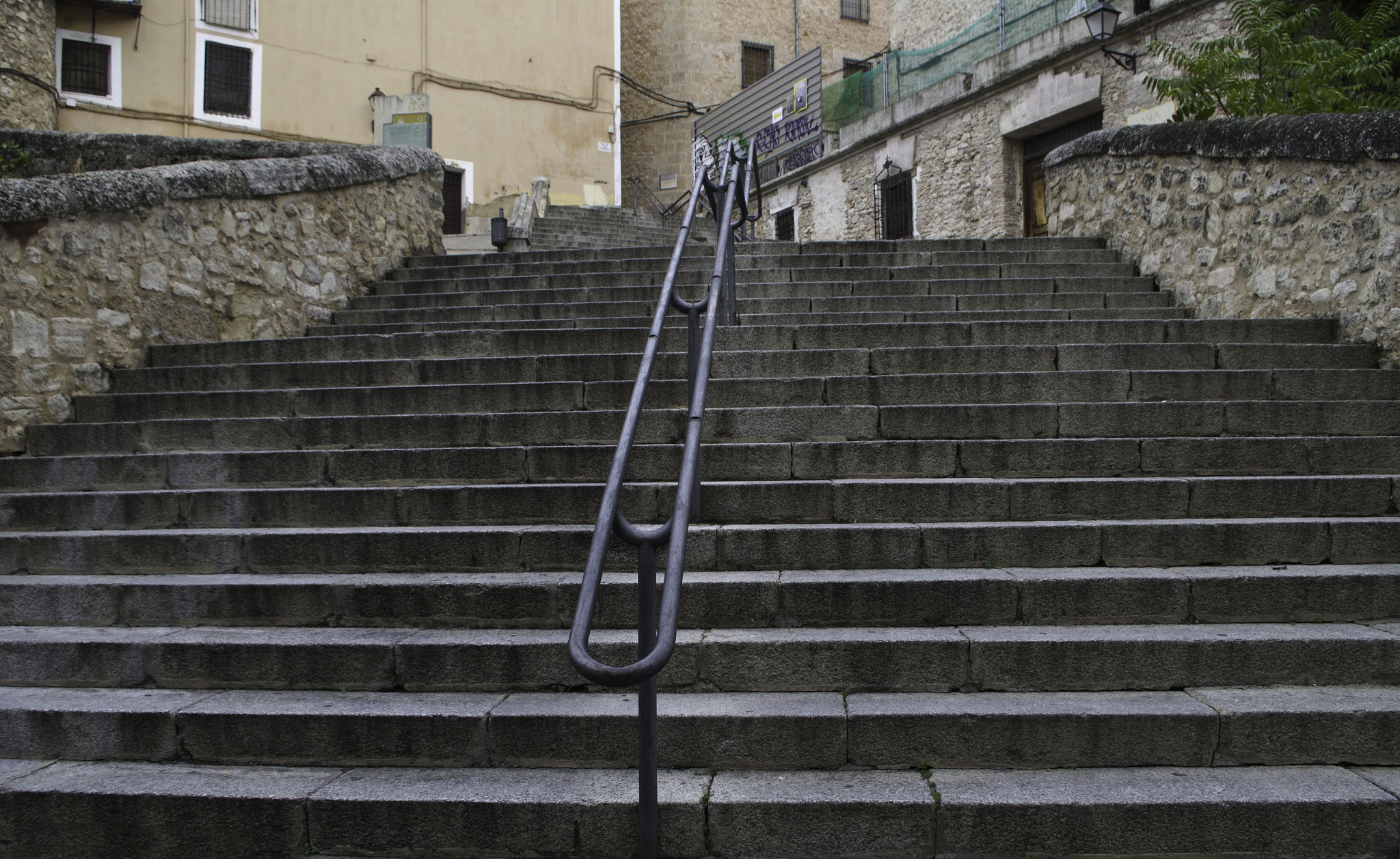 Pentax K-500 sample photo. Stairs rooster photography