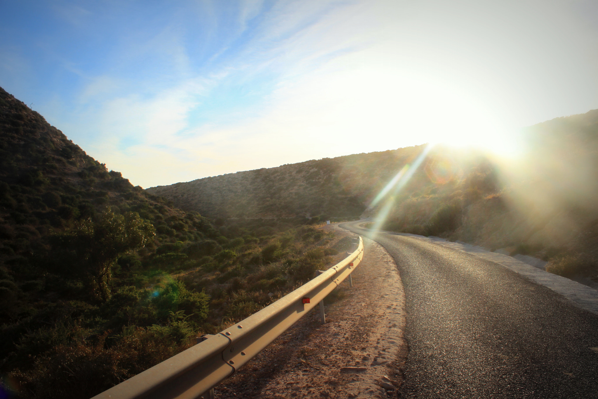 Canon EOS 500D (EOS Rebel T1i / EOS Kiss X3) sample photo. Road to imsouane photography