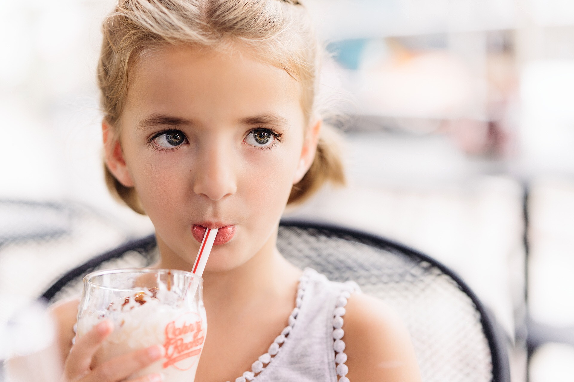 Sony a7R + ZEISS Batis 85mm F1.8 sample photo. Milkshakes are the key to happiness photography