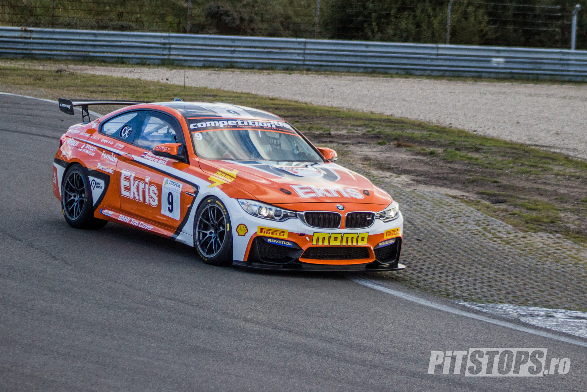 Canon EF 75-300mm f/4-5.6 USM sample photo. Euro gt4 zandvoort race 2 - momo branding on the ekris bmws photography