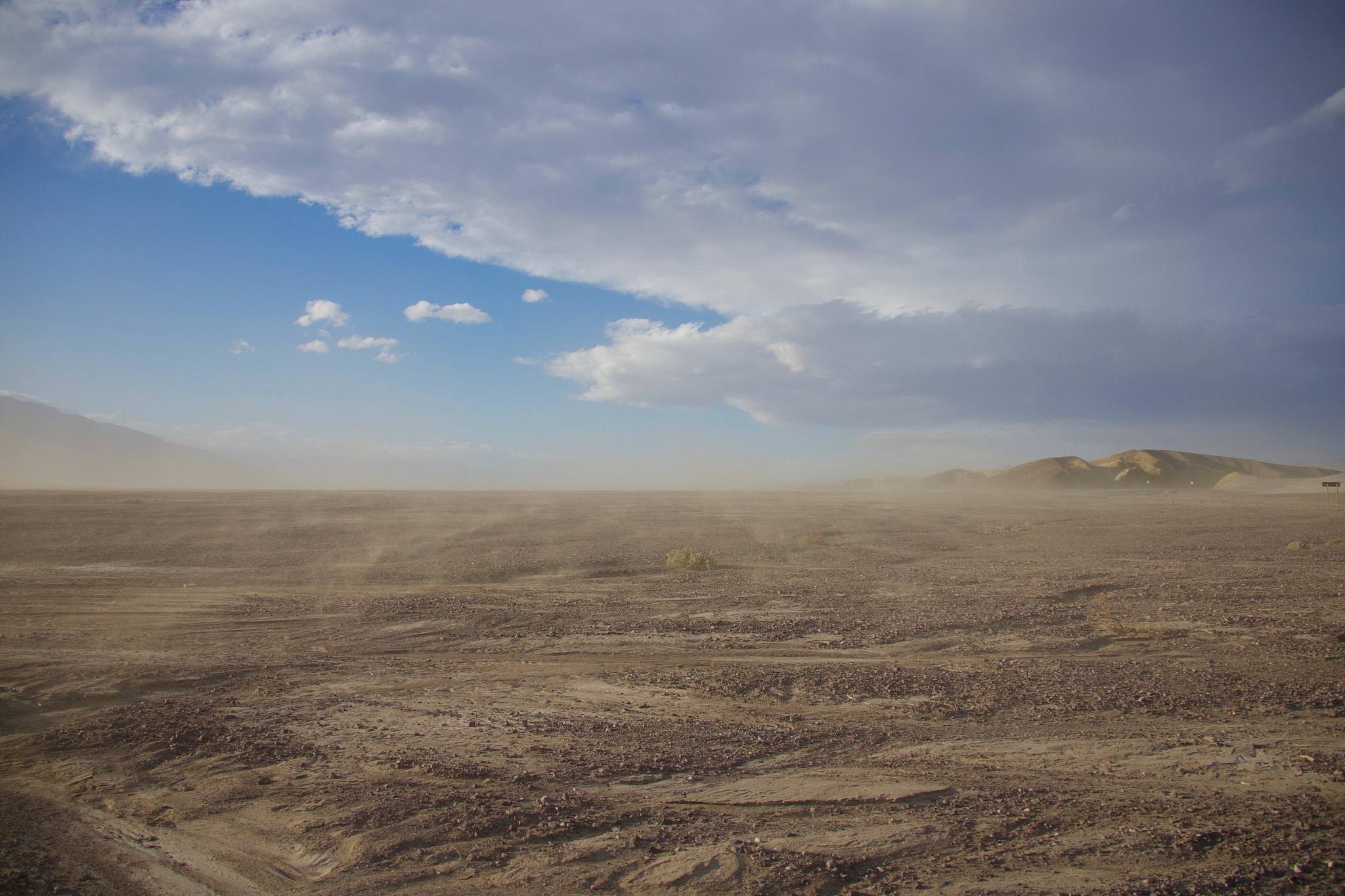 Canon EOS-1D X + Canon EF 28-300mm F3.5-5.6L IS USM sample photo. Sandstorms photography