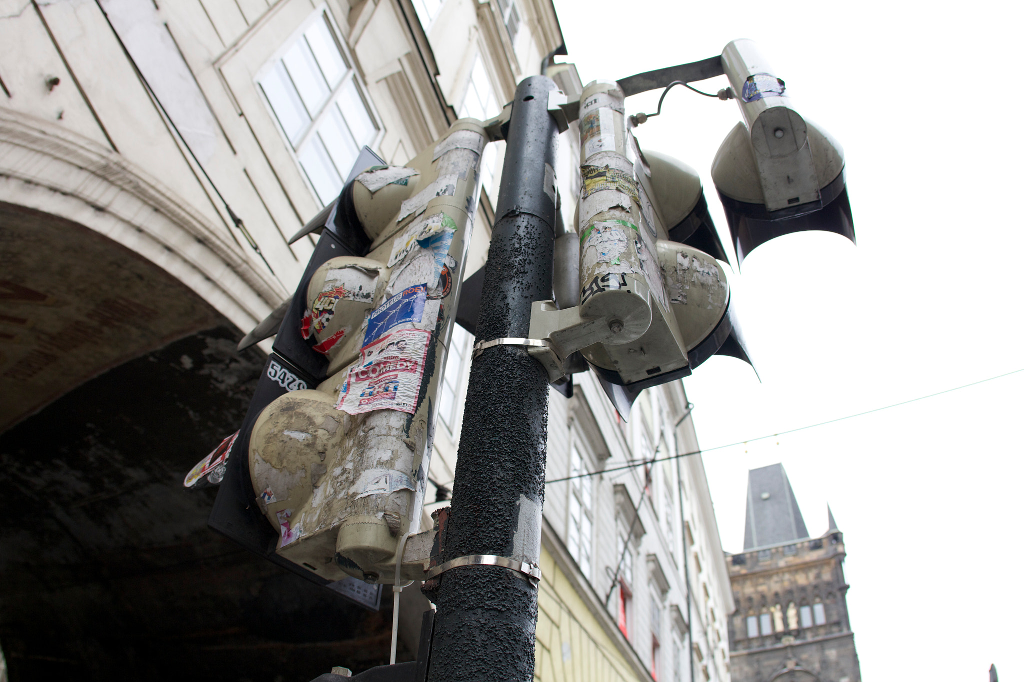 Canon EF 15mm F2.8 Fisheye sample photo. Traffic light photography