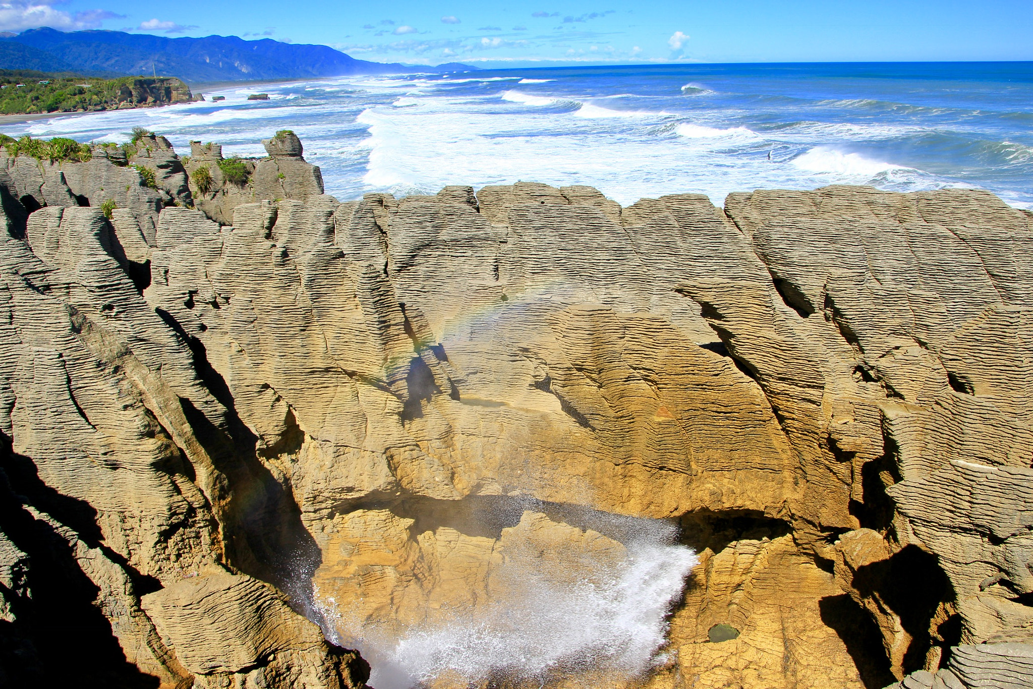Canon EOS 100D (EOS Rebel SL1 / EOS Kiss X7) sample photo. Pancakes rocks / new zealand photography