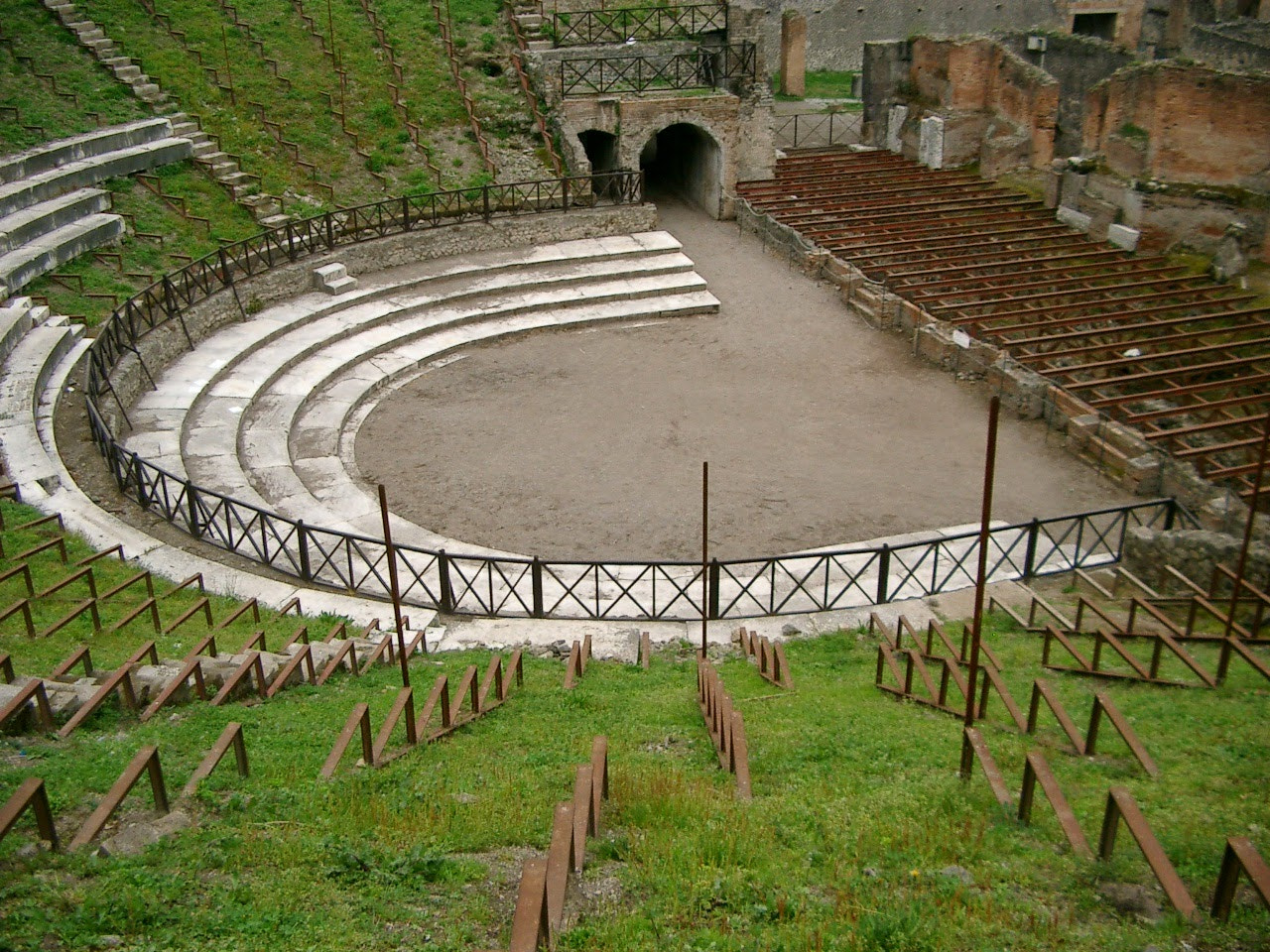 CASIO QV-R3 sample photo. Pompeii, naples, italy  photography