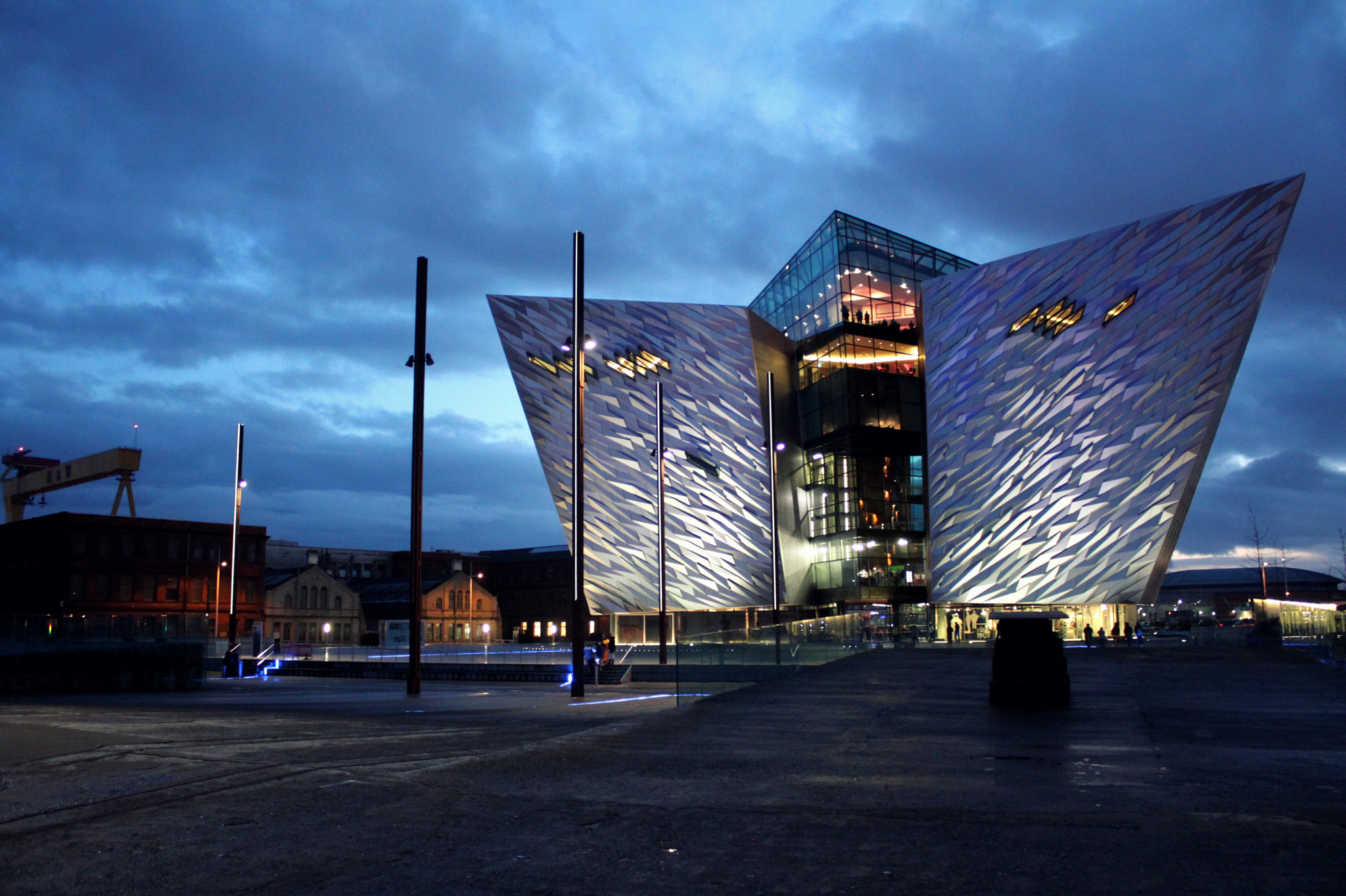 Canon EOS 500D (EOS Rebel T1i / EOS Kiss X3) sample photo. Titanic belfast photography