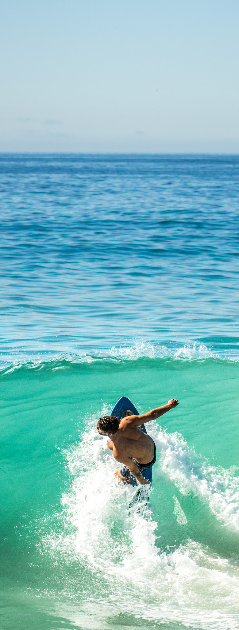 Canon EF 75-300mm f/4-5.6 USM sample photo. The big wave photography