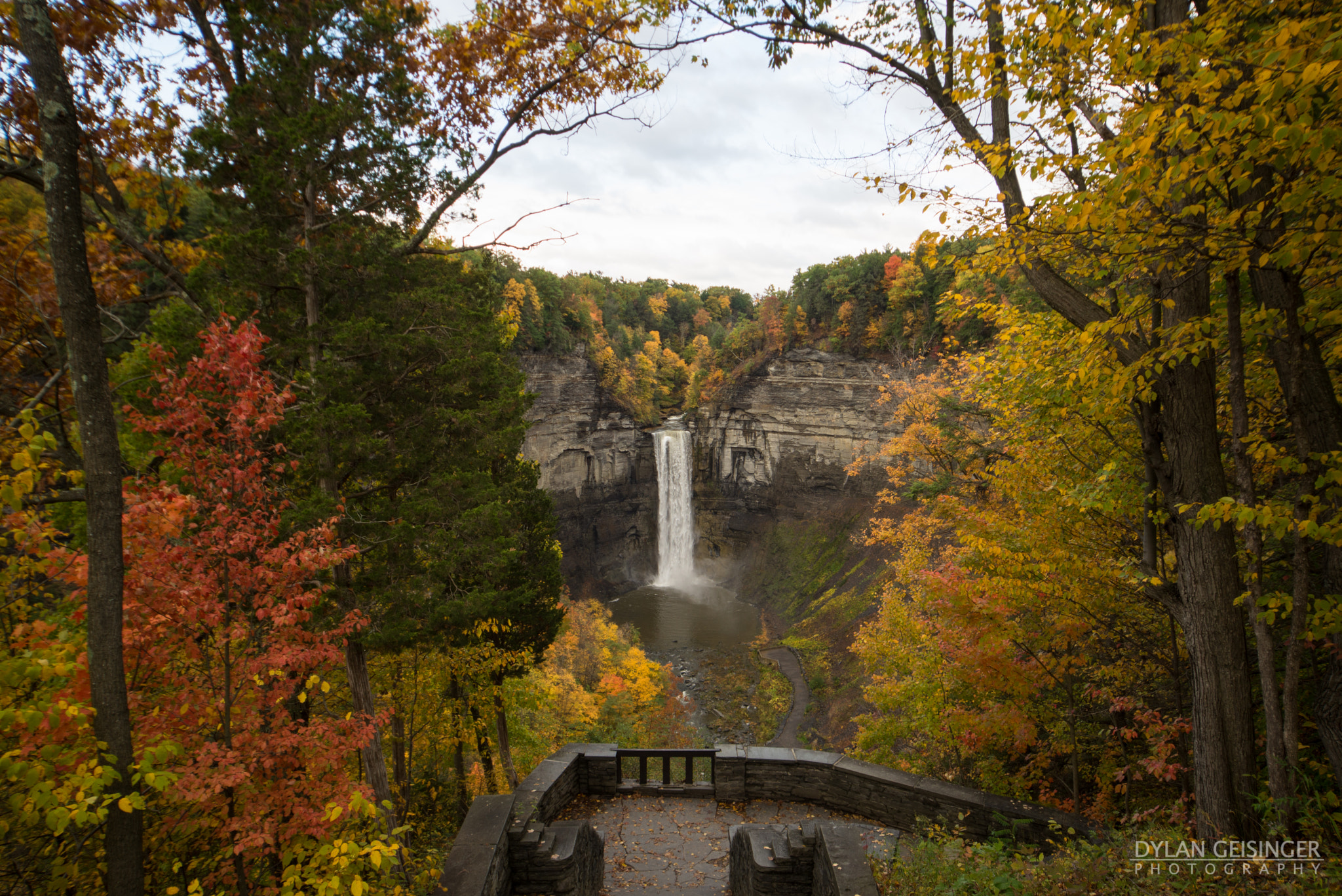 Sigma 12-24mm F4.5-5.6 EX DG Aspherical HSM sample photo. Taughannock falls photography