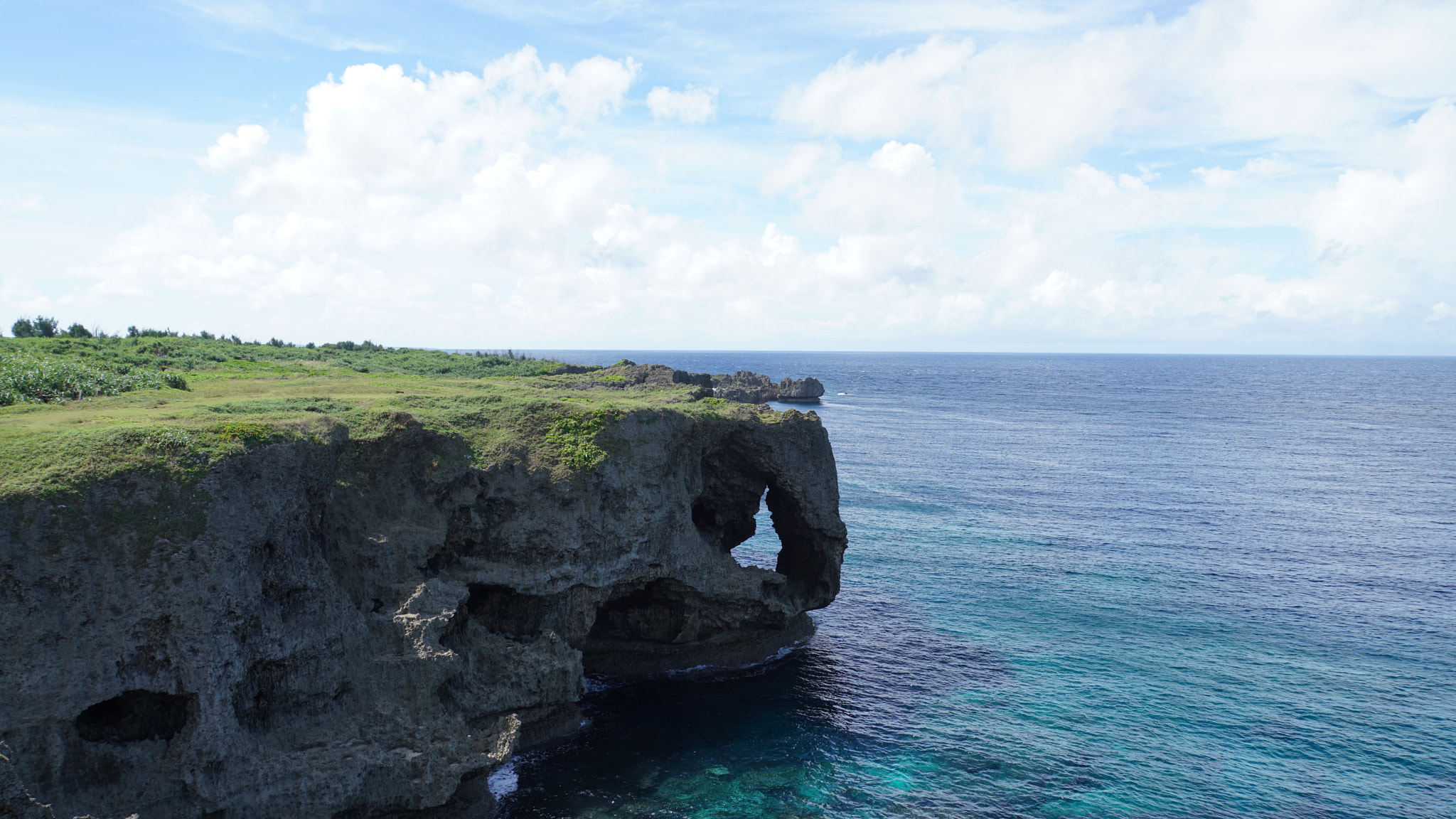 Sony FE 24-240mm F3.5-6.3 OSS sample photo. Cape manzamo photography