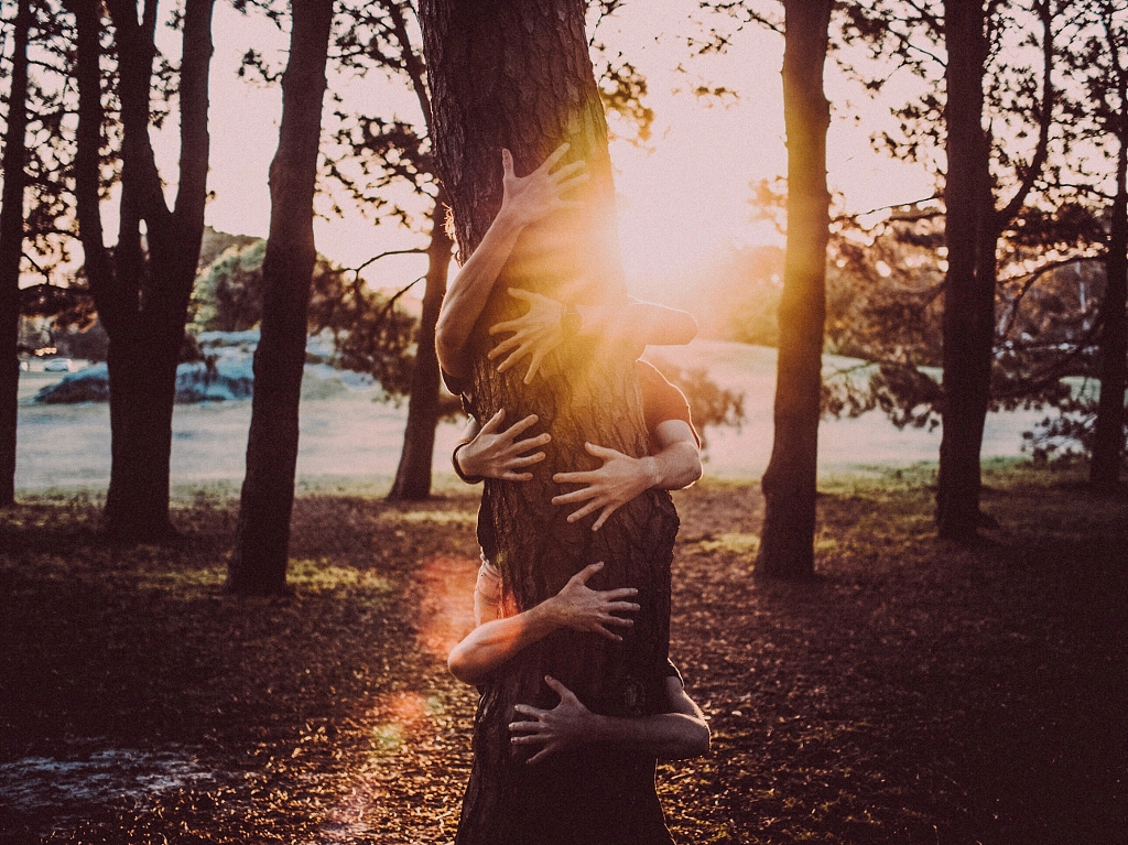 group hug by Denise Kwong on 500px.com