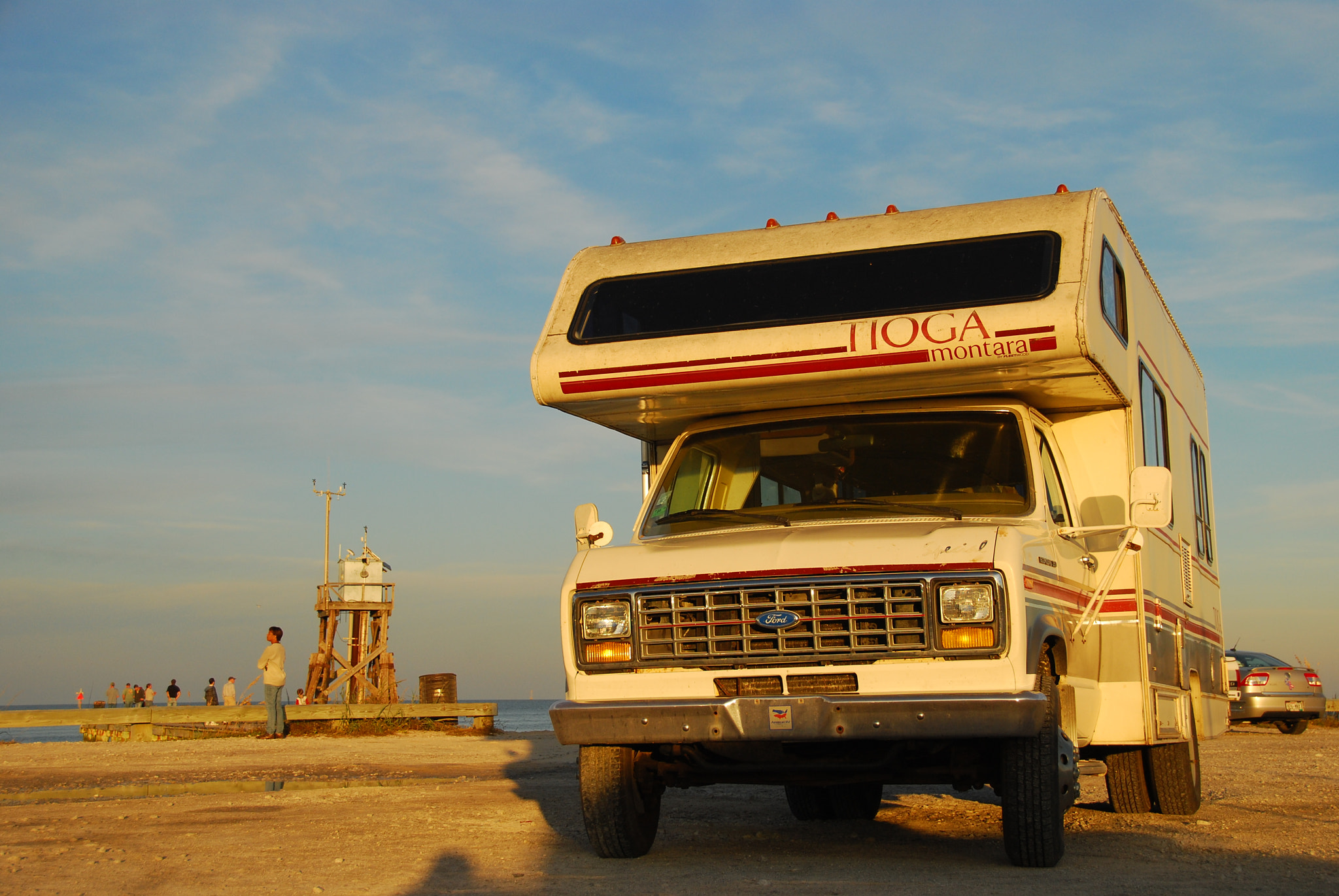 Nikon D40X sample photo. On the road photography