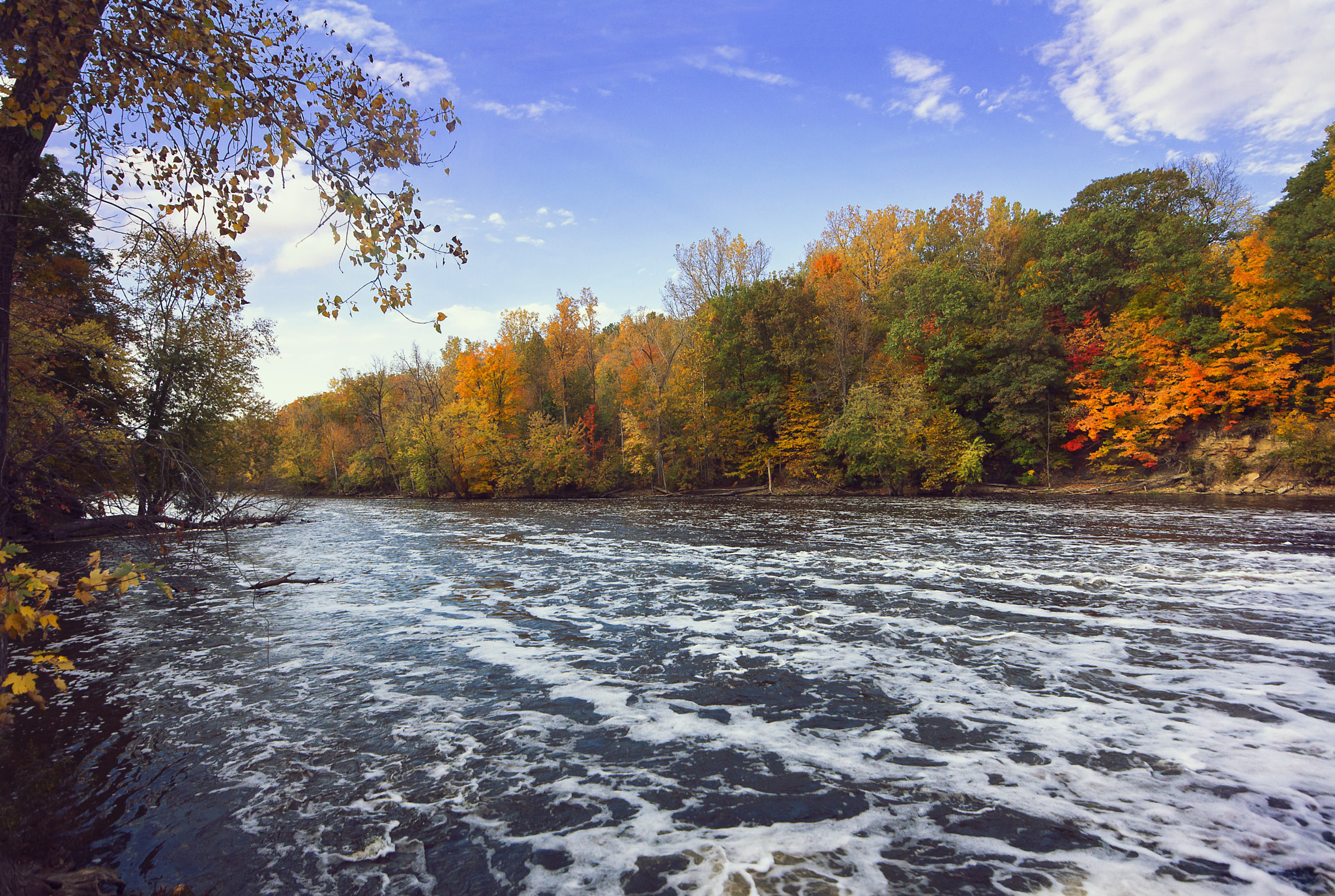 Sony SLT-A65 (SLT-A65V) sample photo. Follow the river photography