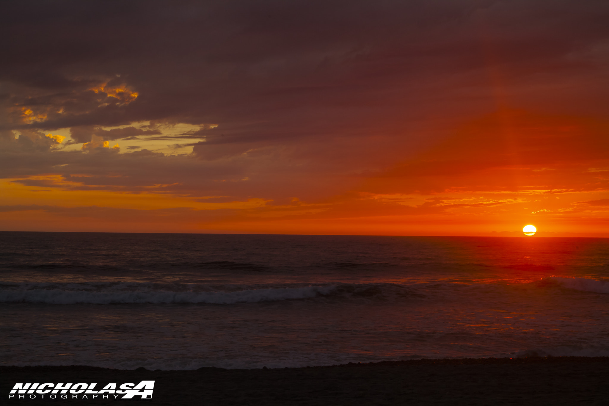 Canon EF 75-300mm f/4-5.6 USM sample photo. Flare photography