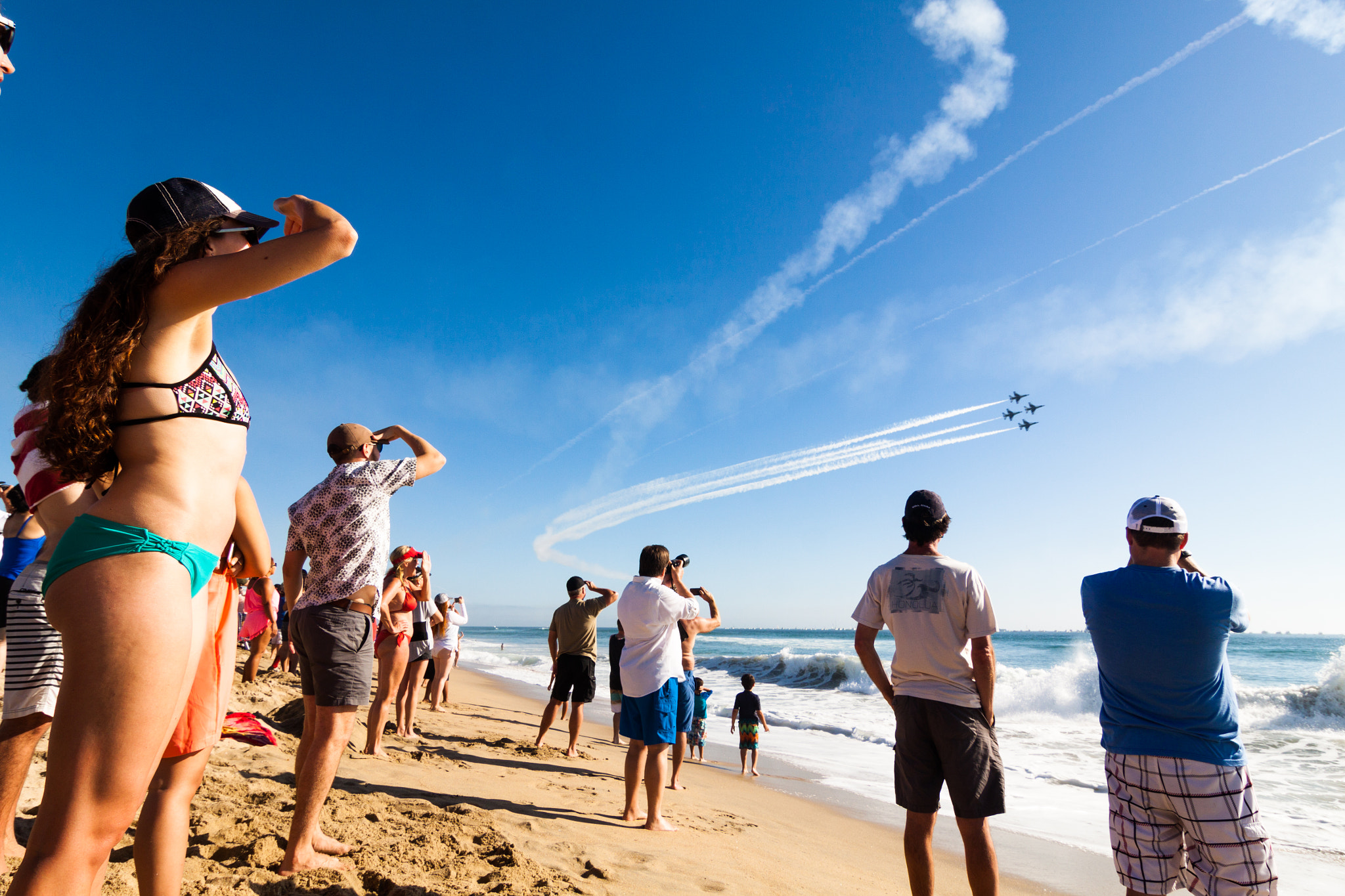 Tokina AT-X Pro 12-24mm F4 (IF) DX sample photo. Huntington beach airshow photography