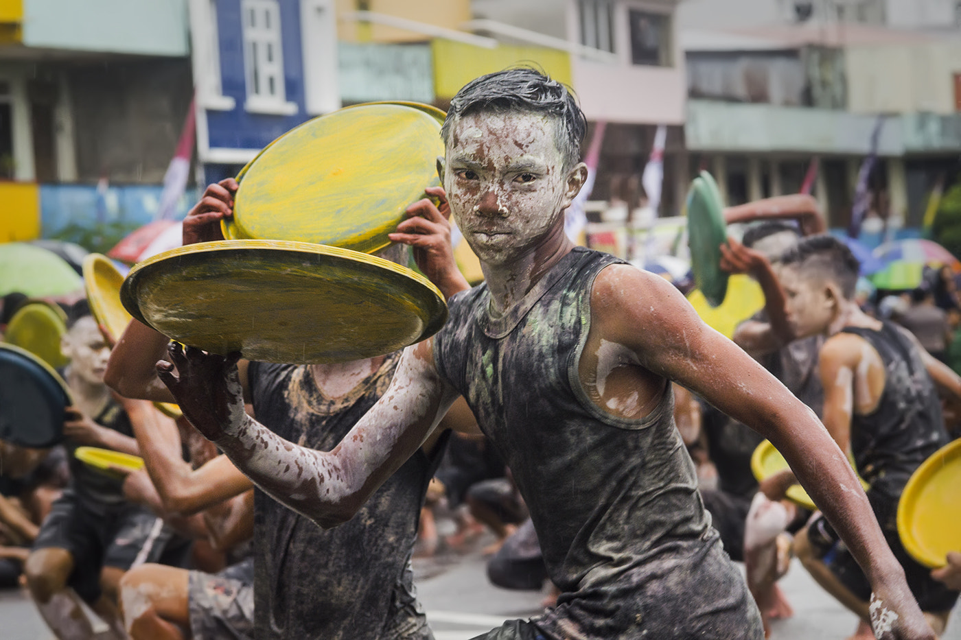 Nikon AF-S Micro-Nikkor 105mm F2.8G IF-ED VR sample photo. Laskar pelangi dance photography
