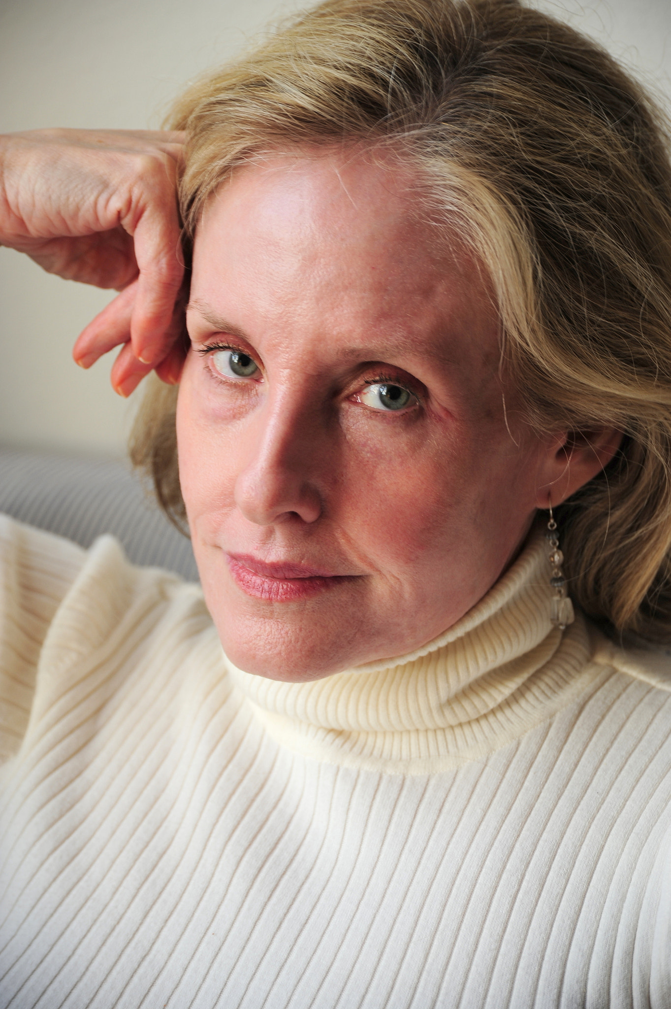 Nikon D3 sample photo. Mature female beauty. photography