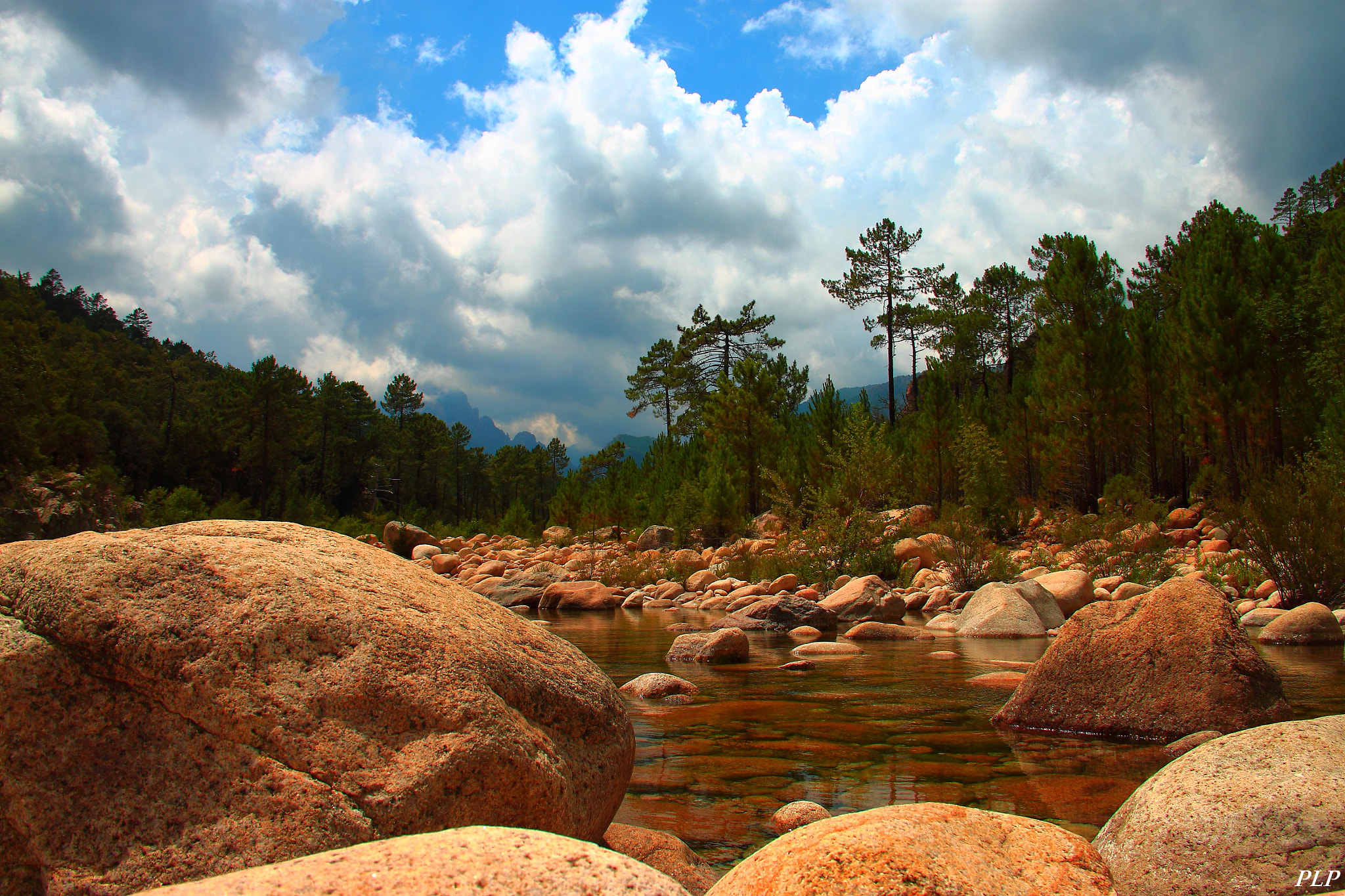 Canon EF-S 18-135mm F3.5-5.6 IS sample photo. Gorges of the solenzara river photography