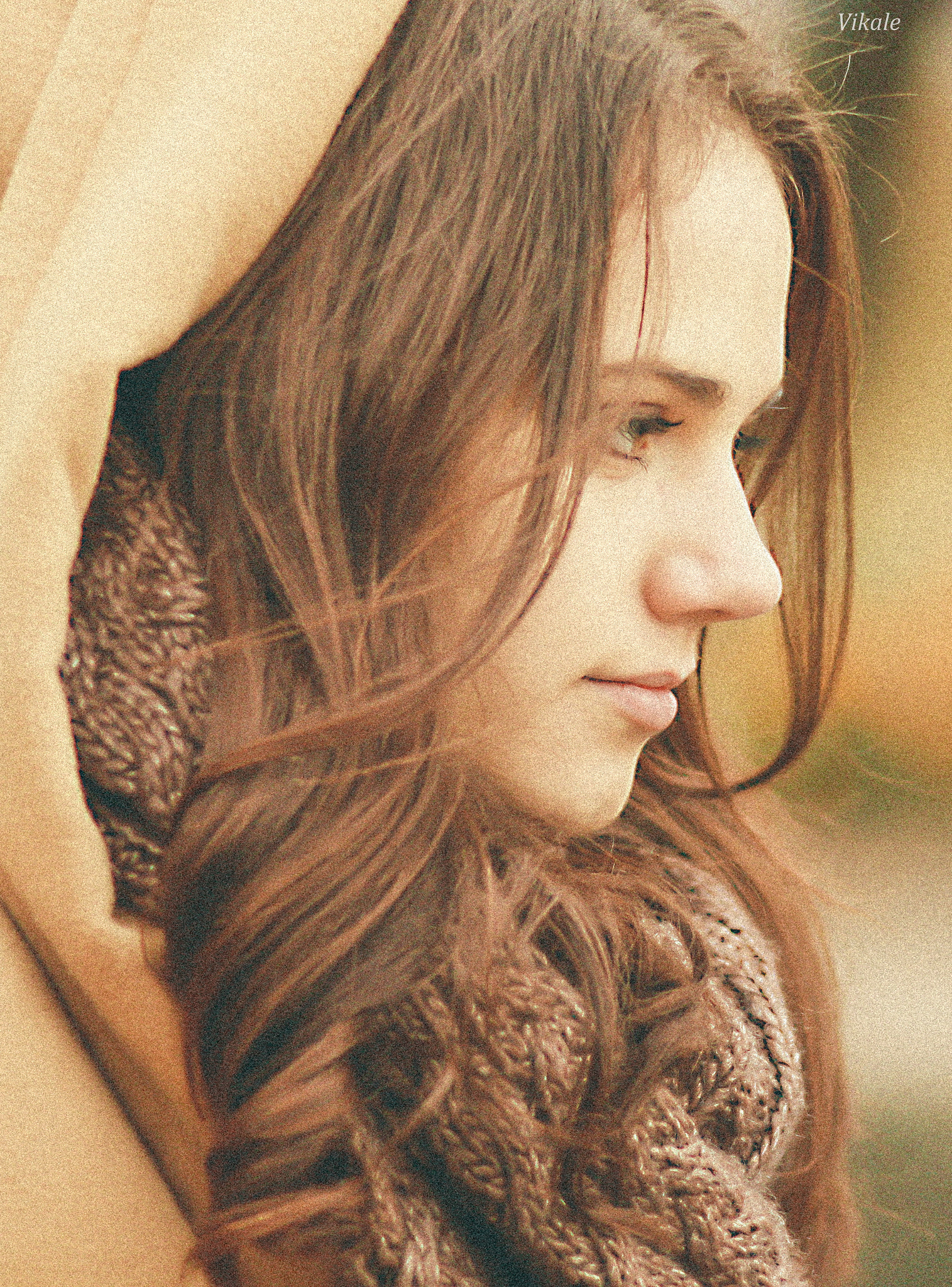 Canon EF 35-80mm f/4-5.6 sample photo. Autumn girl photography