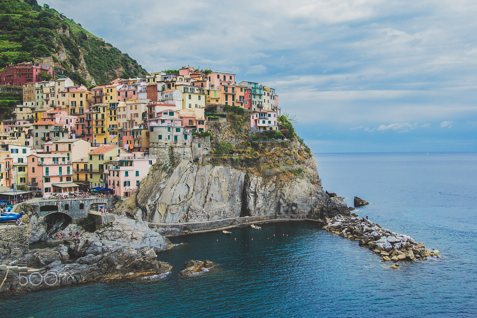 Sigma 18-35mm f/1.8 DC HSM sample photo. Cinque terre italy photography