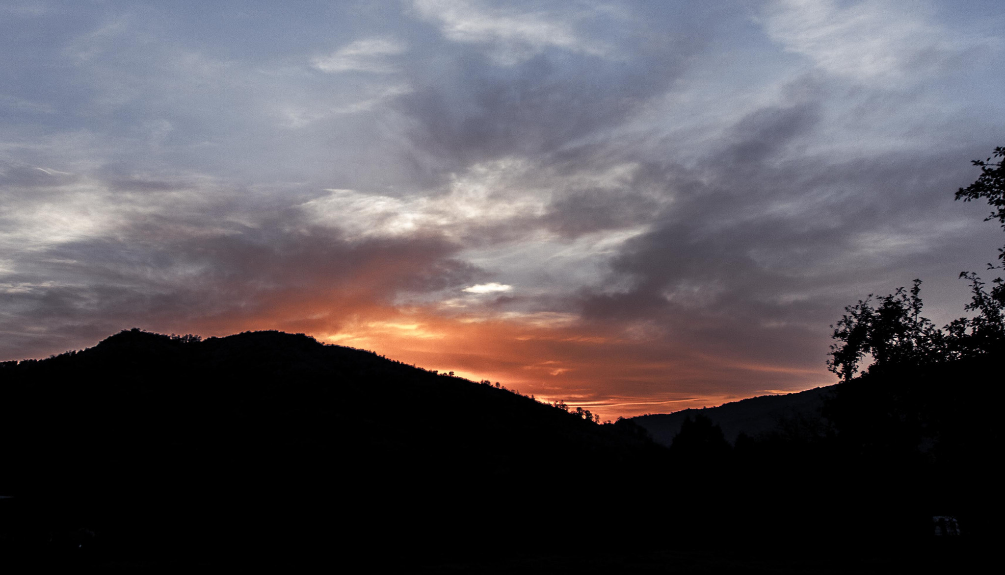 Canon EF 16-35mm F2.8L II USM sample photo. Fire sunset photography