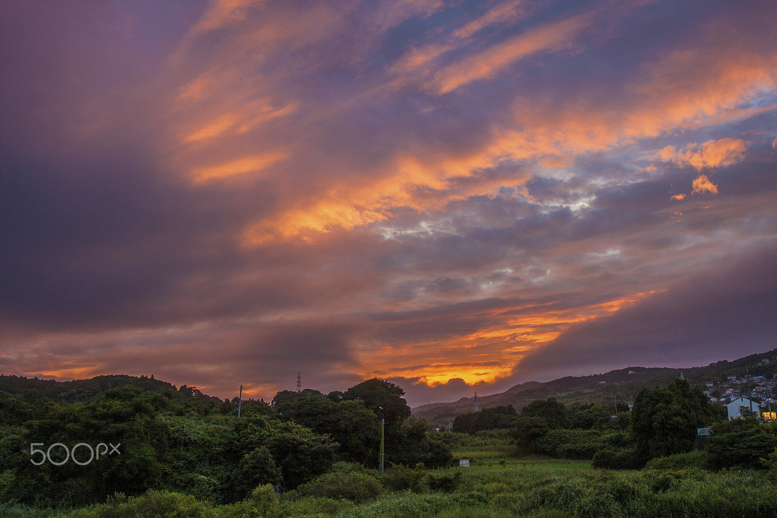 Canon EOS 40D + Canon EF 17-40mm F4L USM sample photo. 10 minutes of gorgeous colour play photography