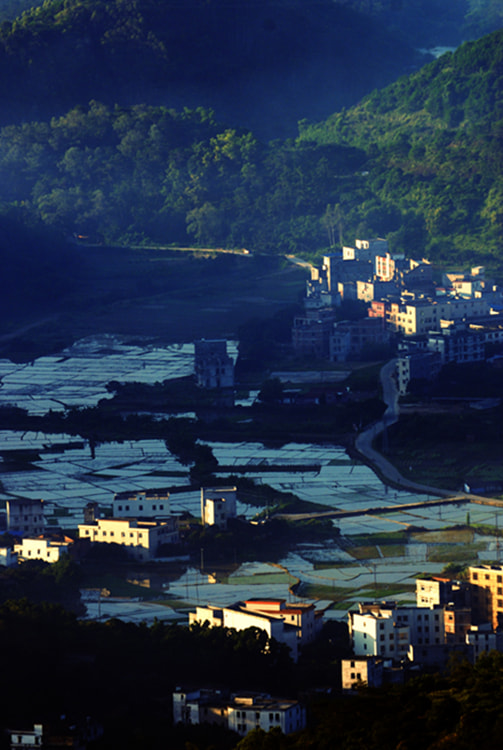 Nikon D200 sample photo. The sunlight of village photography