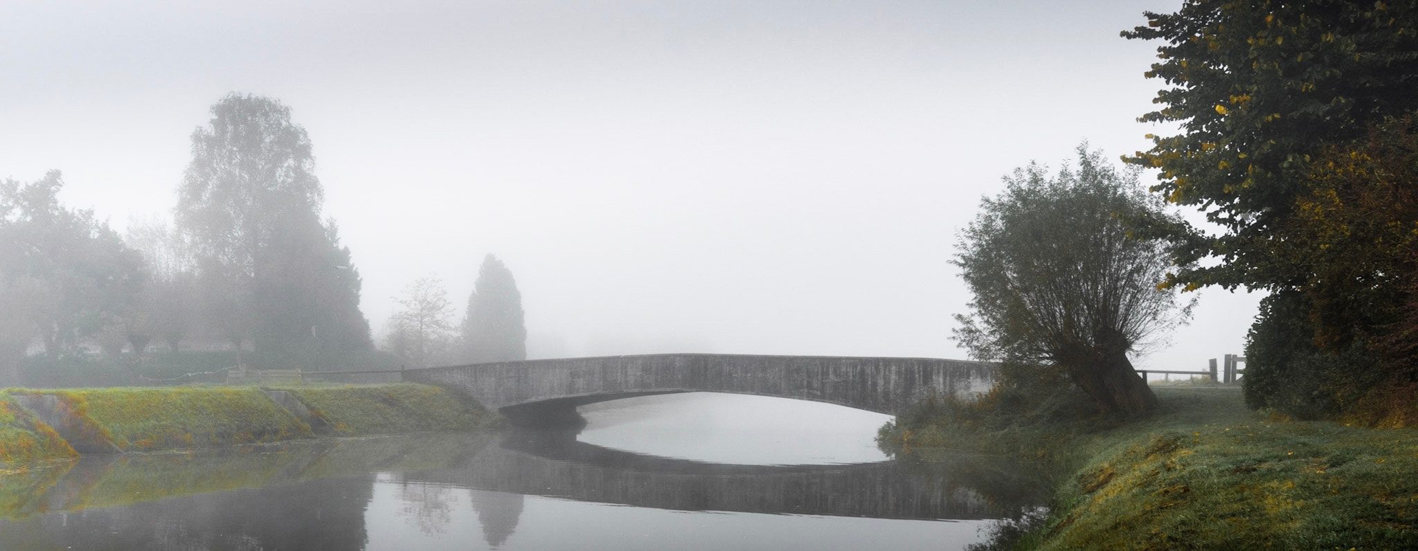 Tokina AT-X 11-20mm F2.8 PRO DX sample photo. Foggy morning photography