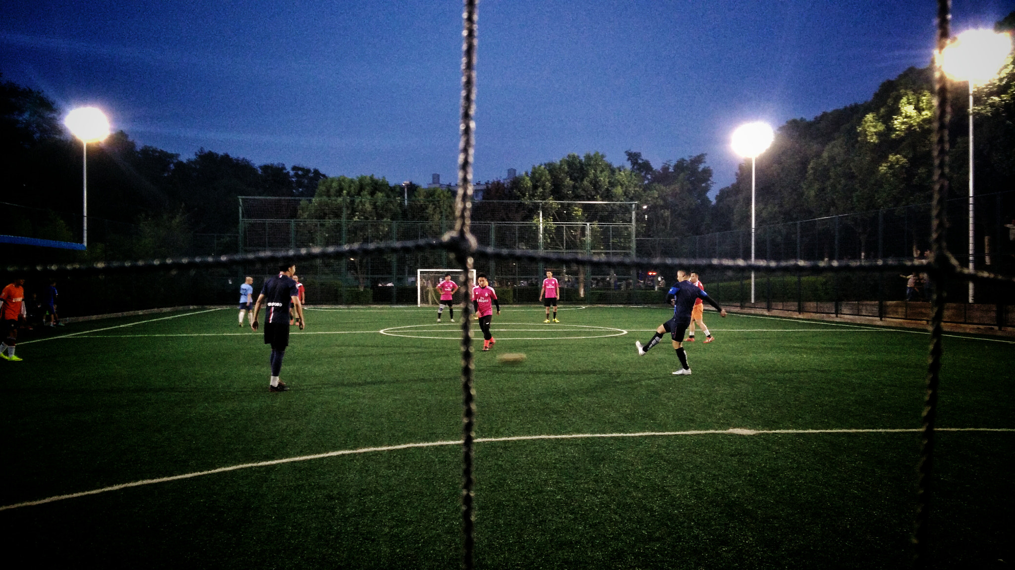 OnePlus ONE sample photo. 夥 photography