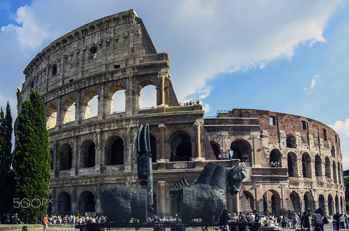 Pentax smc DA 17-70mm F4.0 AL (IF) SDM sample photo. Roman holiday photography