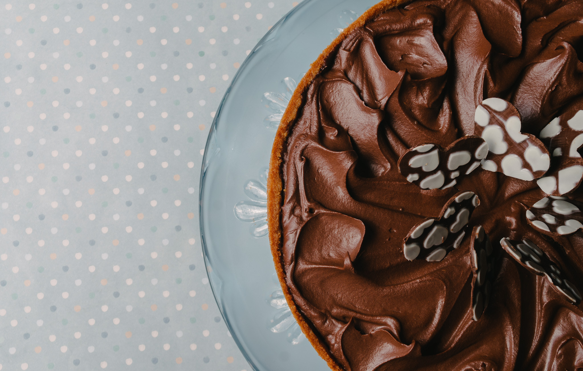 Nikon D7000 + Sigma 24-70mm F2.8 EX DG Macro sample photo. Chocolate pie photography
