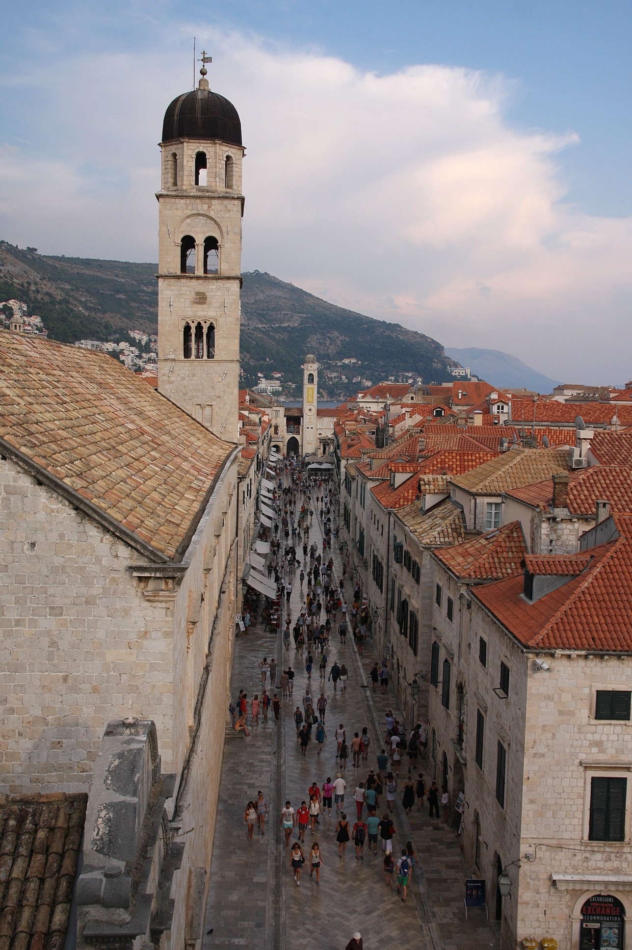 Canon EOS 40D sample photo. Stradun street photography