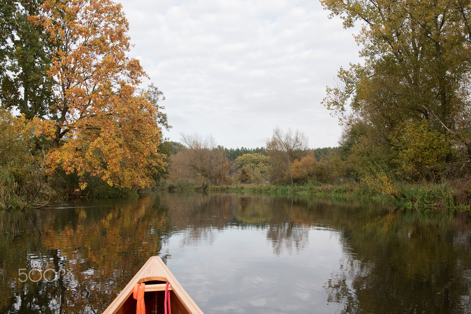 Nikon D5500 + Nikon AF-S Nikkor 20mm F1.8G ED sample photo. Kanu herbsttour auf der spree photography