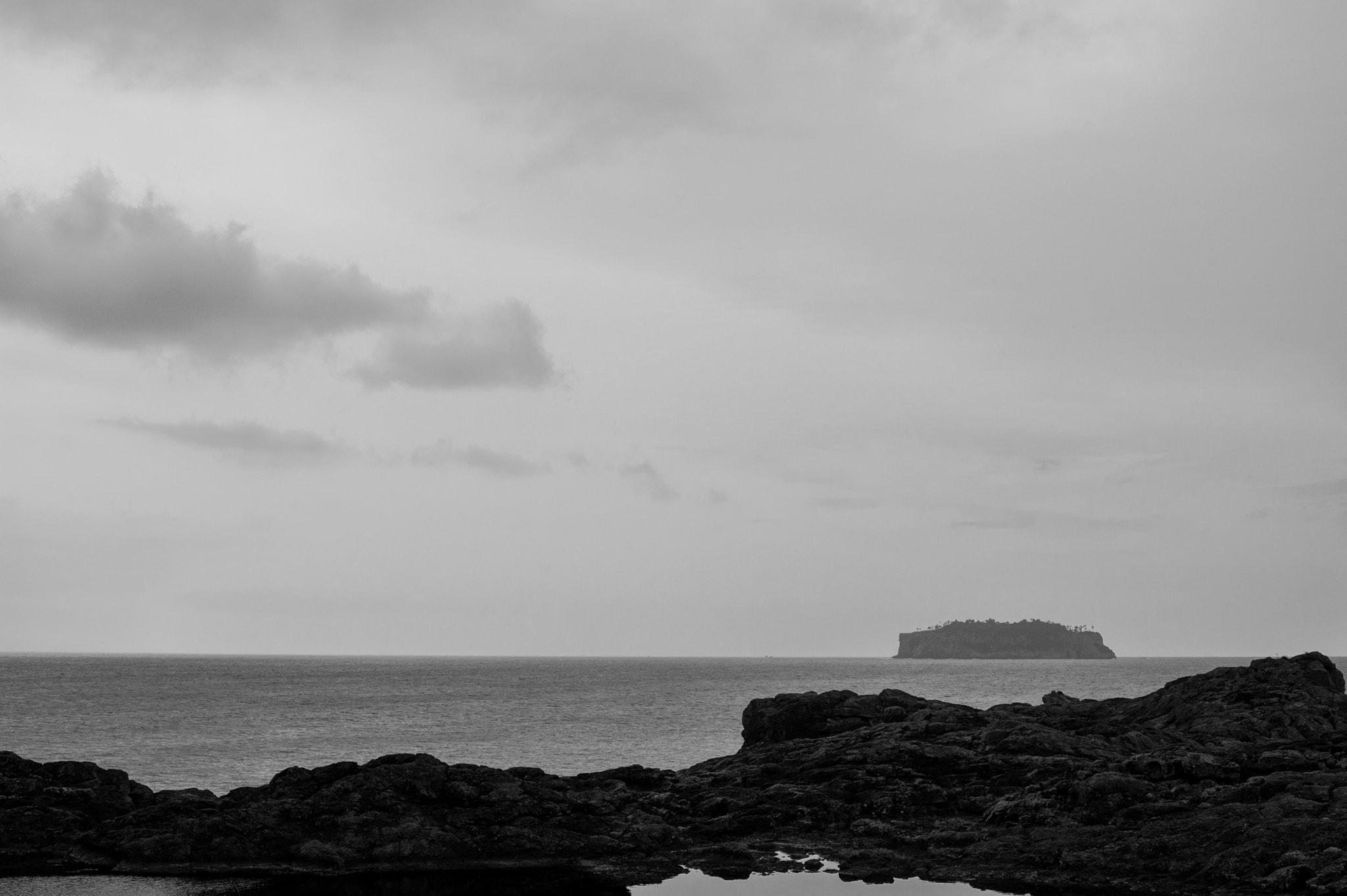 Nikon D3S + Nikon AF-S Nikkor 50mm F1.8G sample photo. Waiting... photography