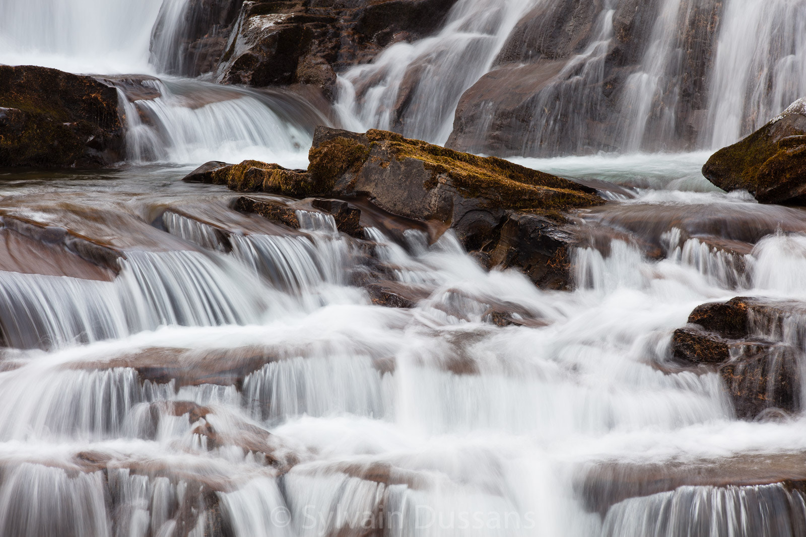 Sigma 70-200mm F2.8 EX DG OS HSM sample photo. Cascade de fontcouverte photography