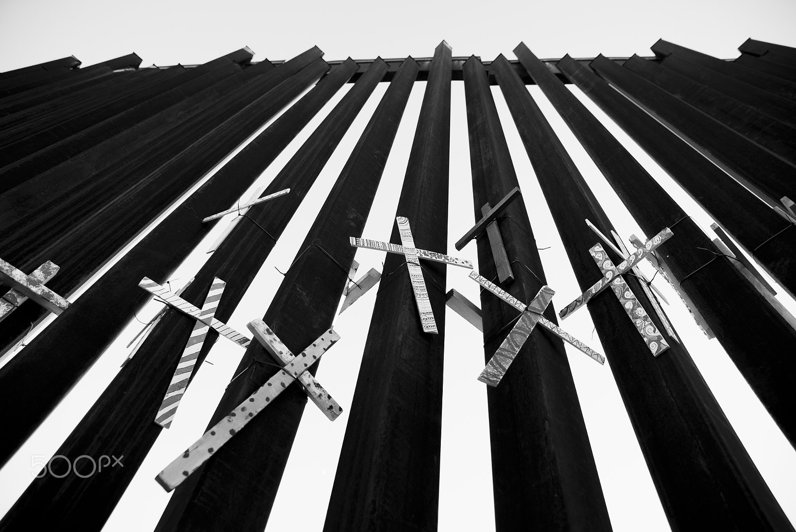 Sony 70-400mm F4-5.6 G SSM sample photo. Border wall photography