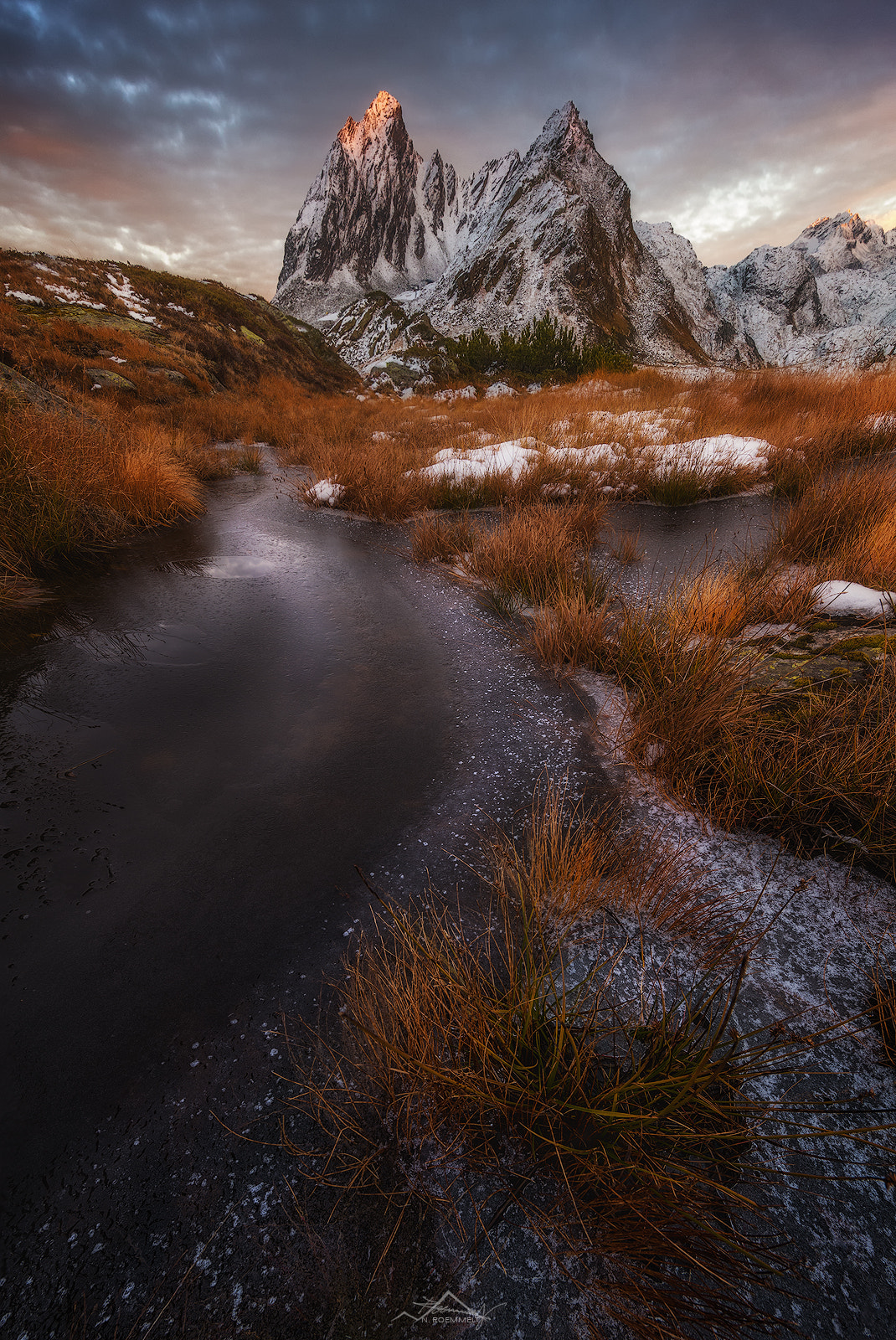 Canon EF 11-24mm F4L USM sample photo. Colors of fall photography