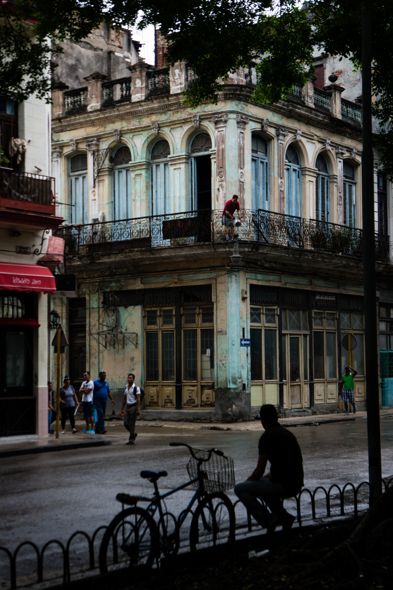 Hasselblad Lunar sample photo. Side street havana cuba photography