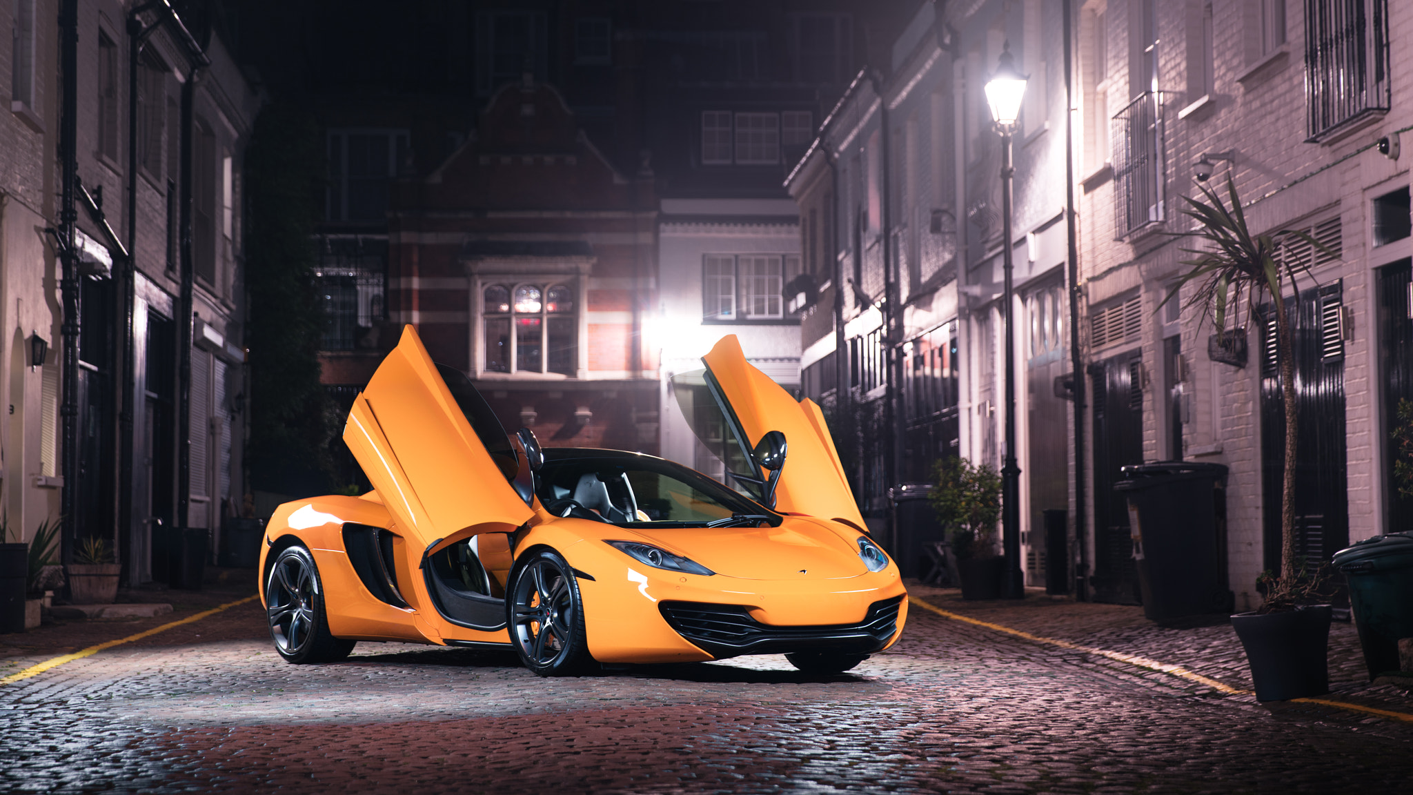 Canon EF 24-70mm F2.8L II USM sample photo. Mclaren 12c london photography