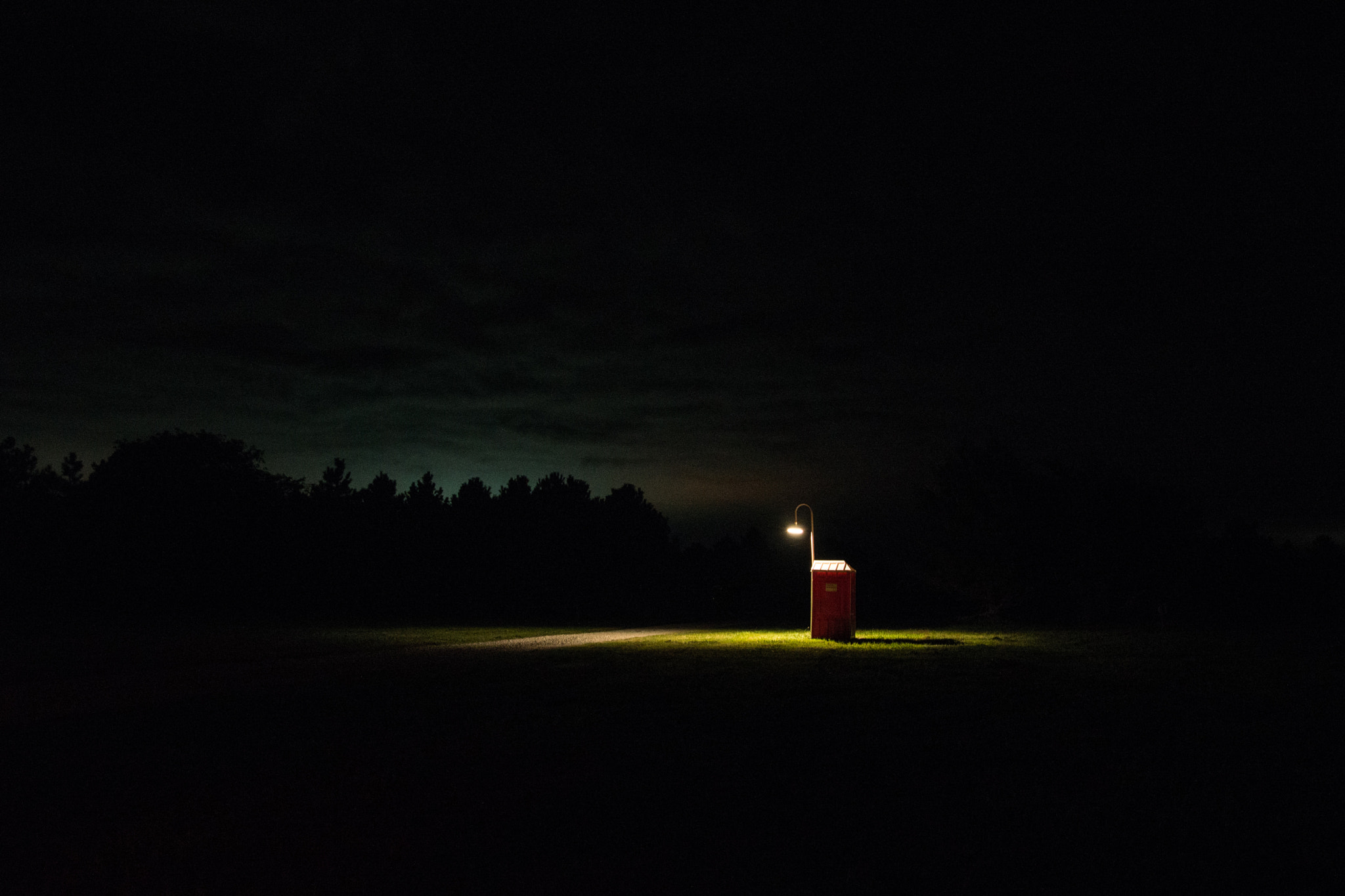 Sony SLT-A77 sample photo. Moon light photography