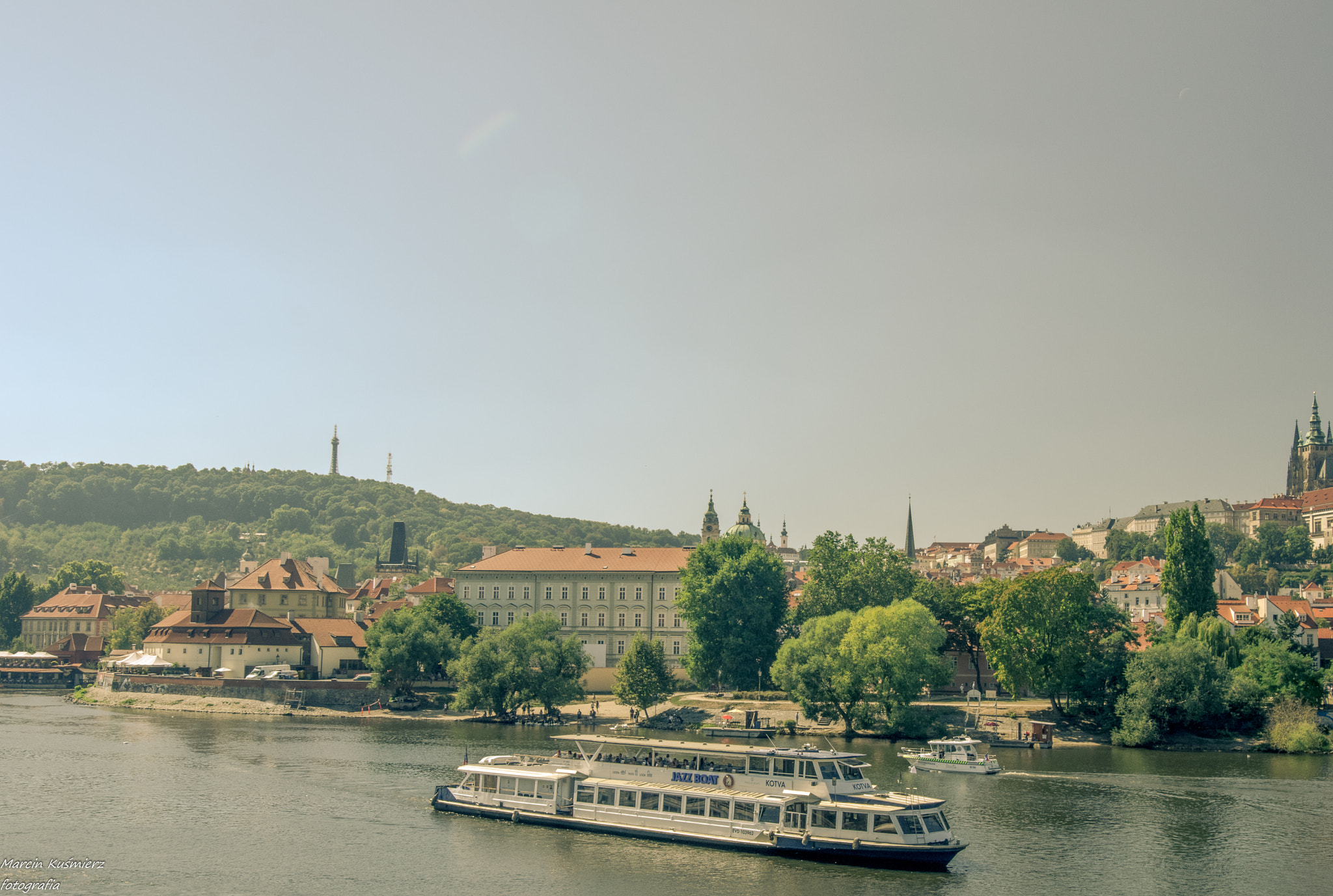Nikon D3300 + Sigma 18-35mm F1.8 DC HSM Art sample photo. Dsc photography