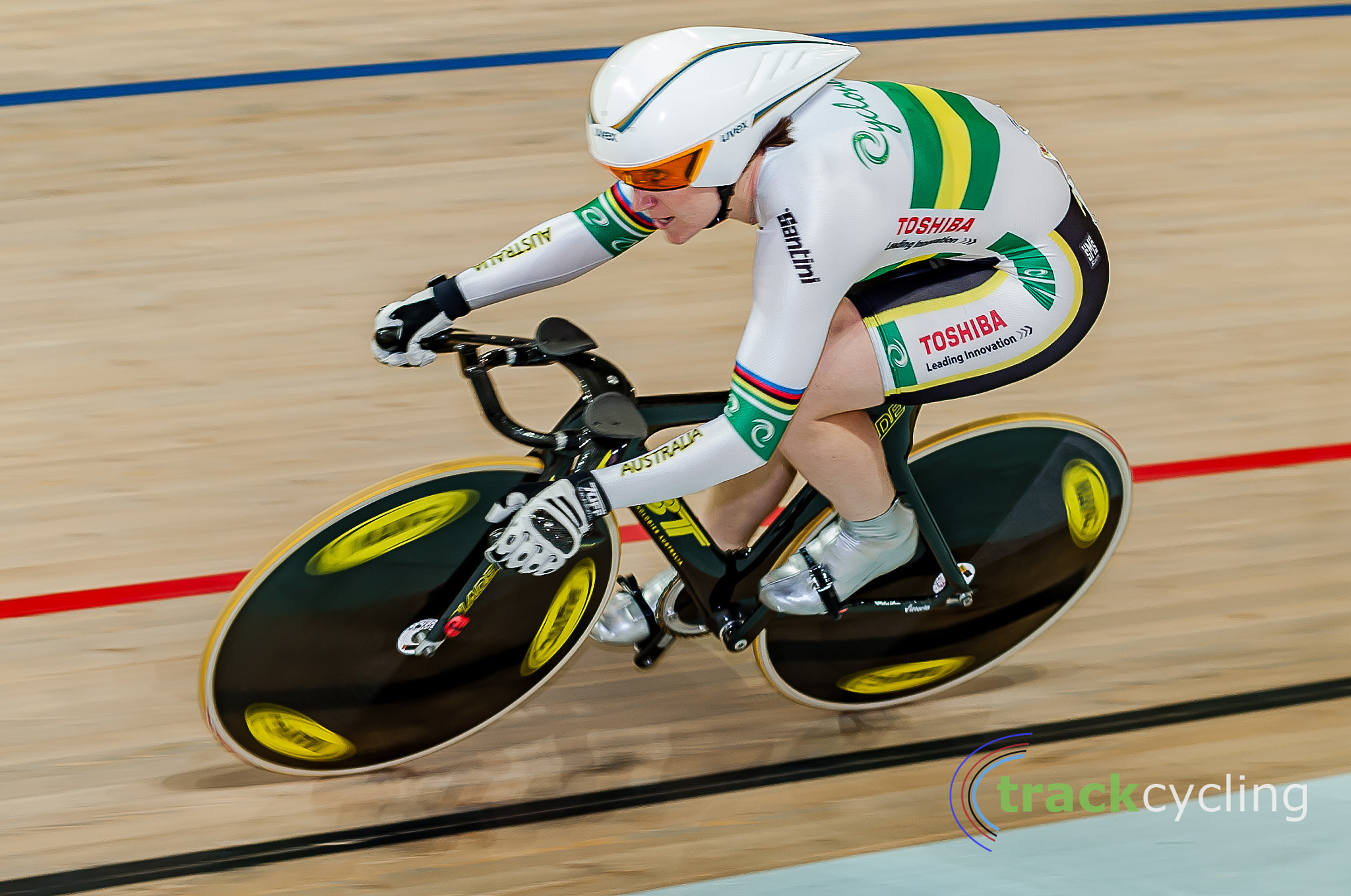 Nikon D3 + Nikon AF-S Nikkor 50mm F1.4G sample photo. Anna meares - silver - 500m time trial - uci track cycling world  championship 2009 pruszkow photography