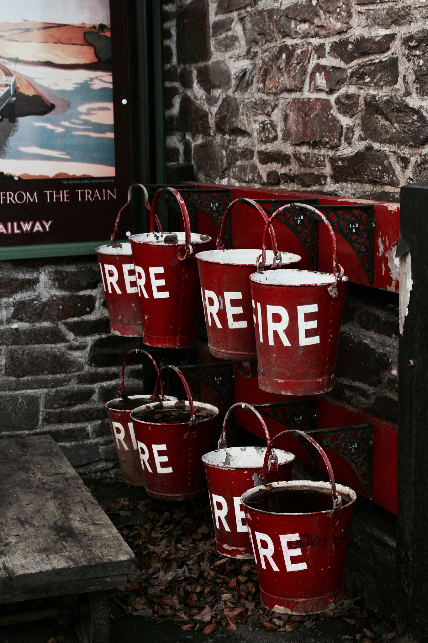 Canon EOS 1300D (EOS Rebel T6 / EOS Kiss X80) sample photo. Fire buckets photography