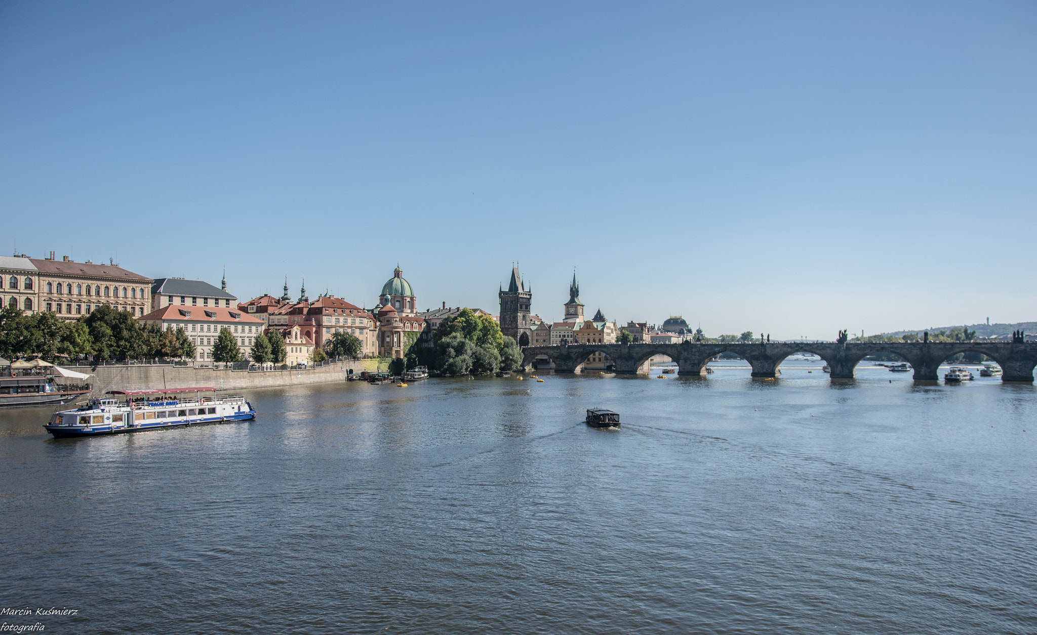 Nikon D3300 + Sigma 18-35mm F1.8 DC HSM Art sample photo. Dsc photography