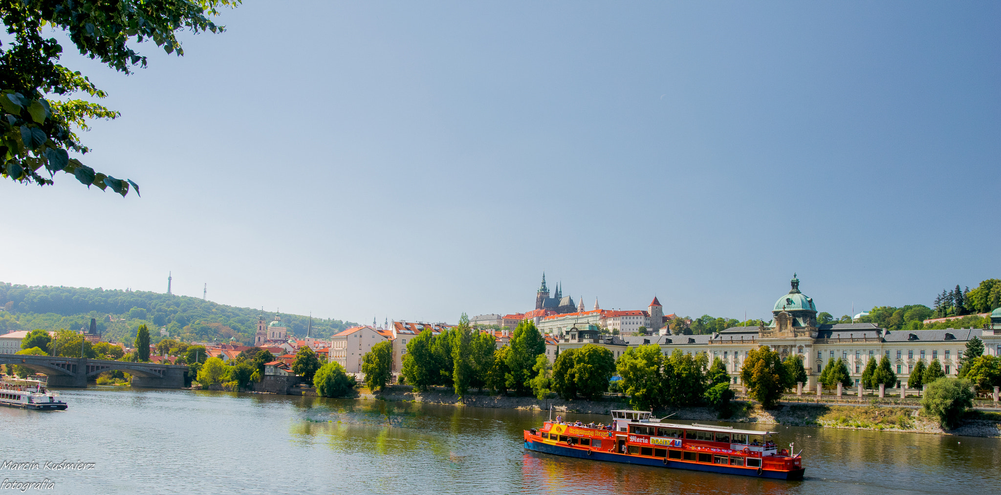 Nikon D3300 + Sigma 18-35mm F1.8 DC HSM Art sample photo. Dsc photography