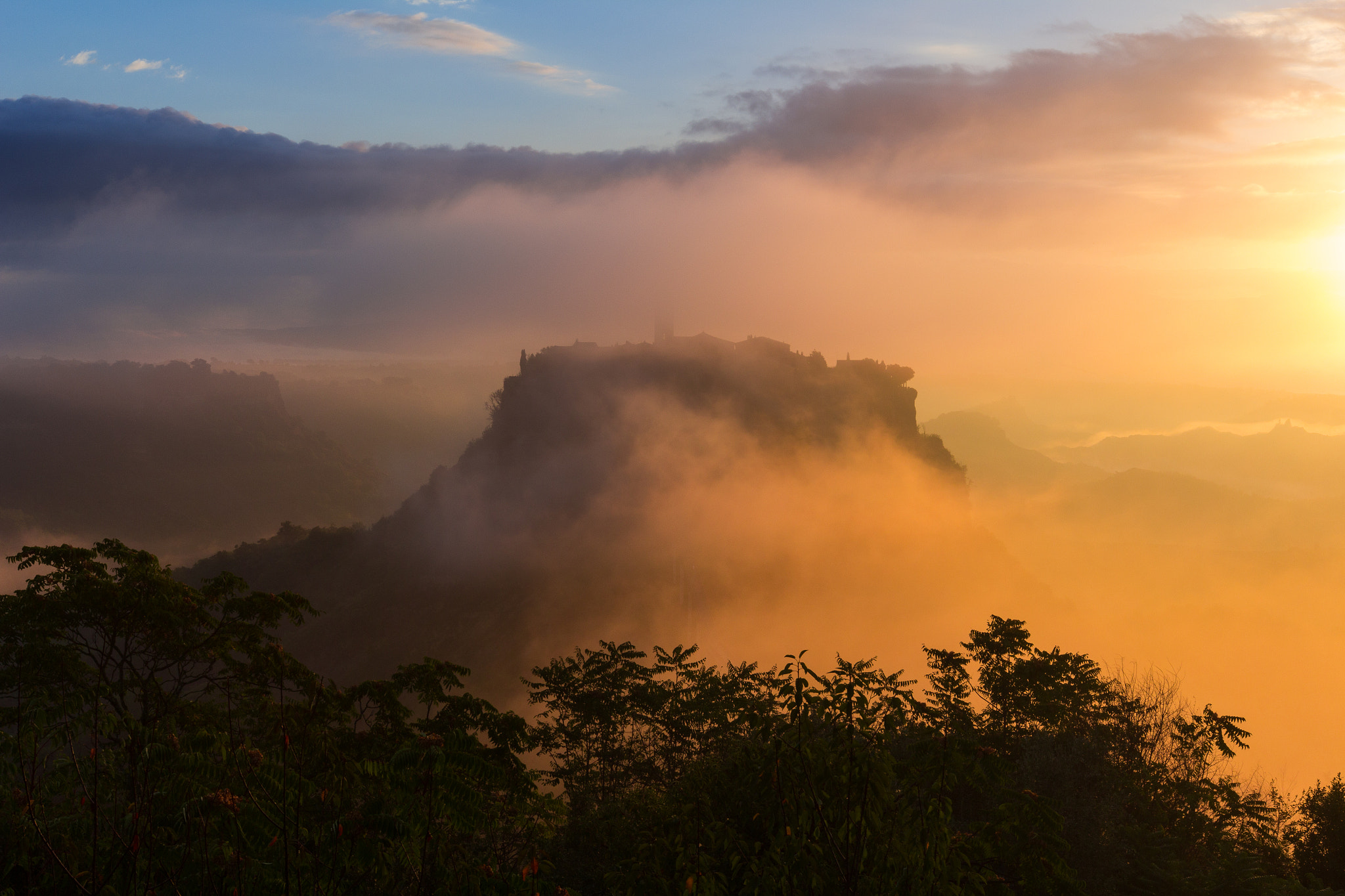 Sigma 18-35mm f/1.8 DC HSM sample photo. Cività di bagnoregio photography