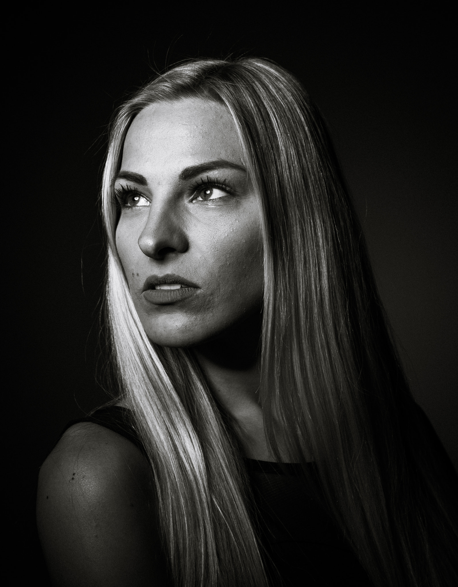 Canon EF 16-35mm F4L IS USM sample photo. Viktorija-5.jpg photography