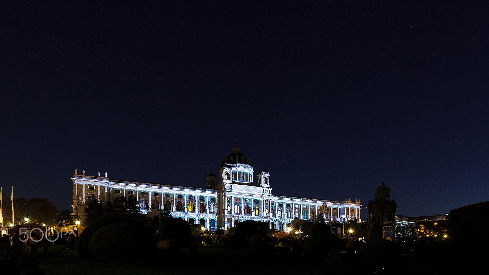 Canon TS-E 17mm F4L Tilt-Shift sample photo. Wien leuchtet px photography