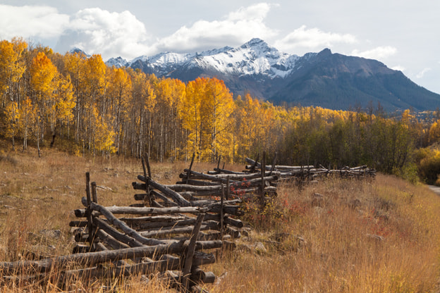 Canon EOS 500D (EOS Rebel T1i / EOS Kiss X3) sample photo. Colorado fenceline photography
